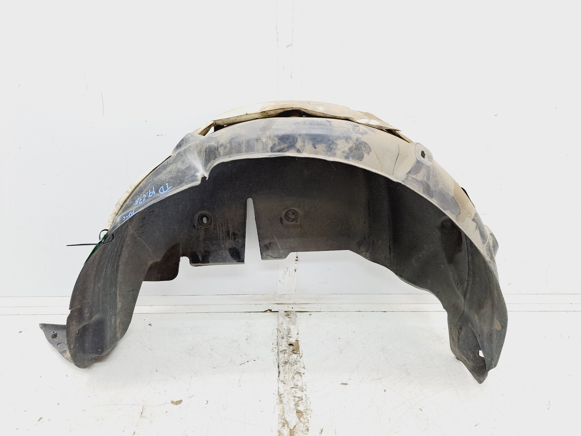 Recambio de paso rueda trasero derecho para renault megane iii berlina 5 p dynamique referencia OEM IAM  767482298R 