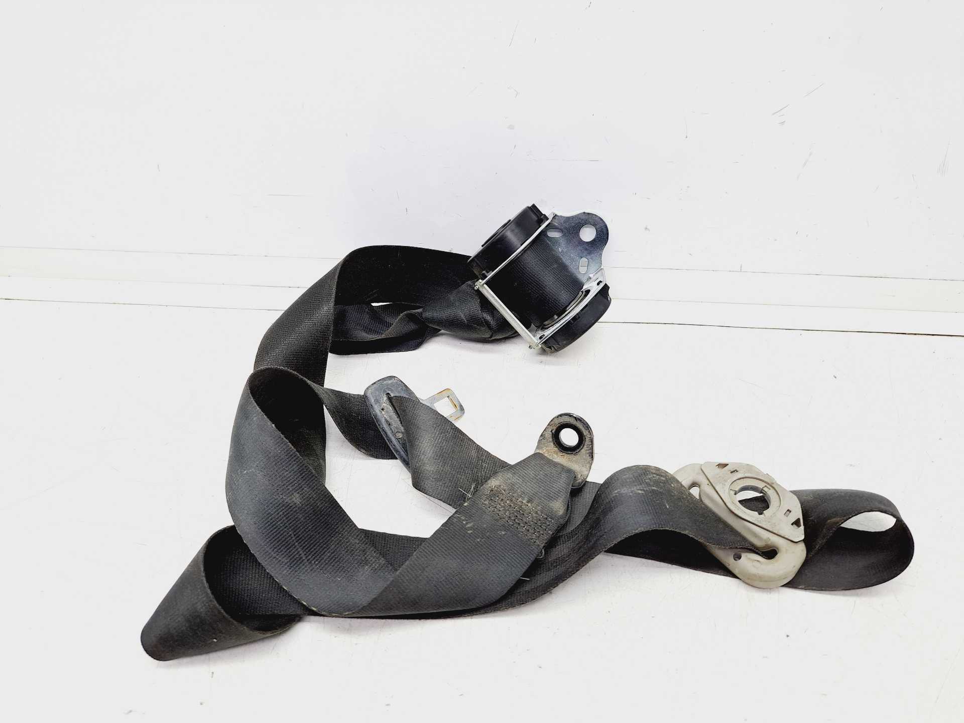 Recambio de cinturon seguridad trasero derecho para toyota verso active referencia OEM IAM 733600F020  