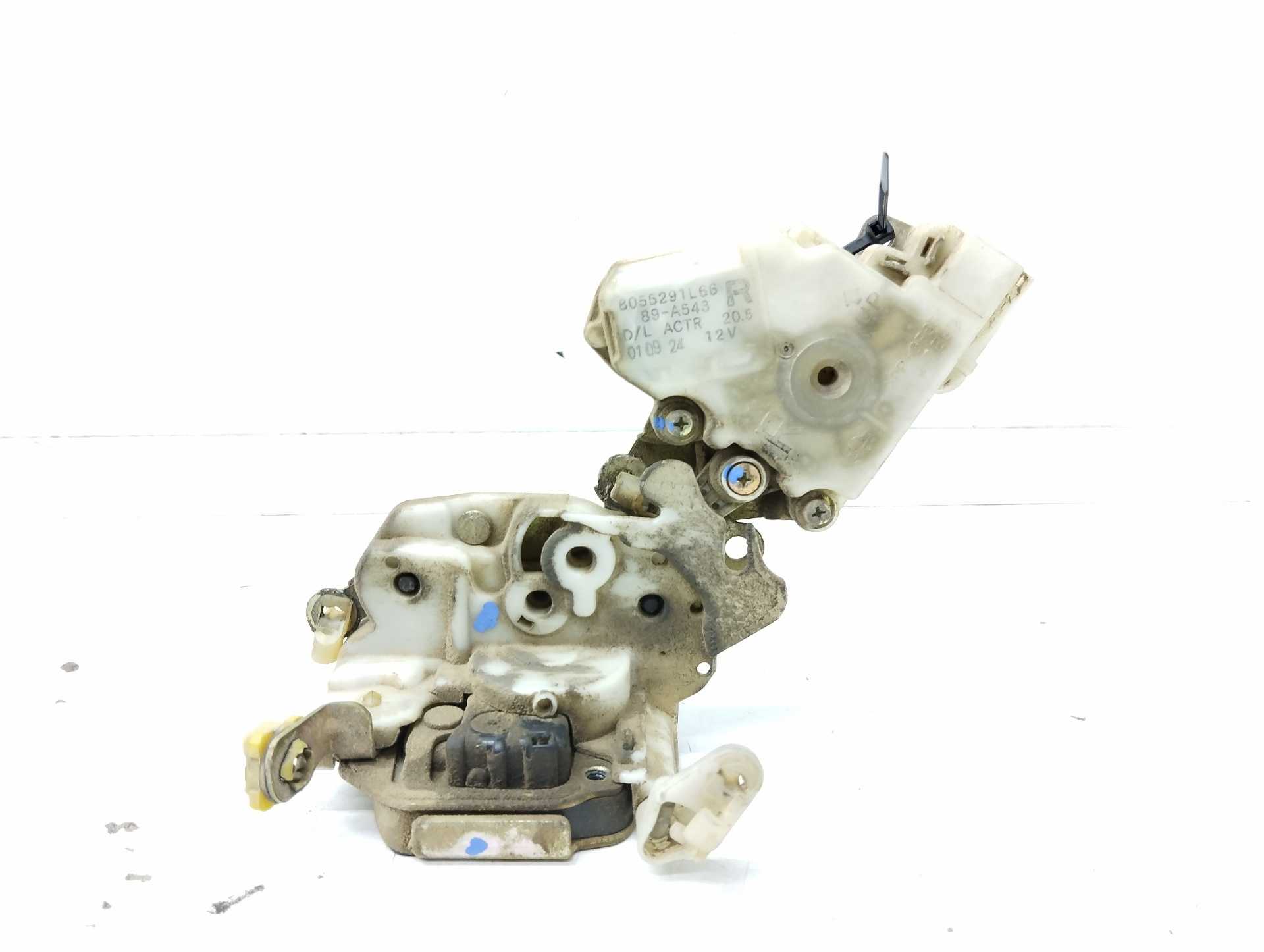 Recambio de cerradura puerta delantera derecha para nissan terrano/terrano.ii (r20) aventura referencia OEM IAM 8055291L66  