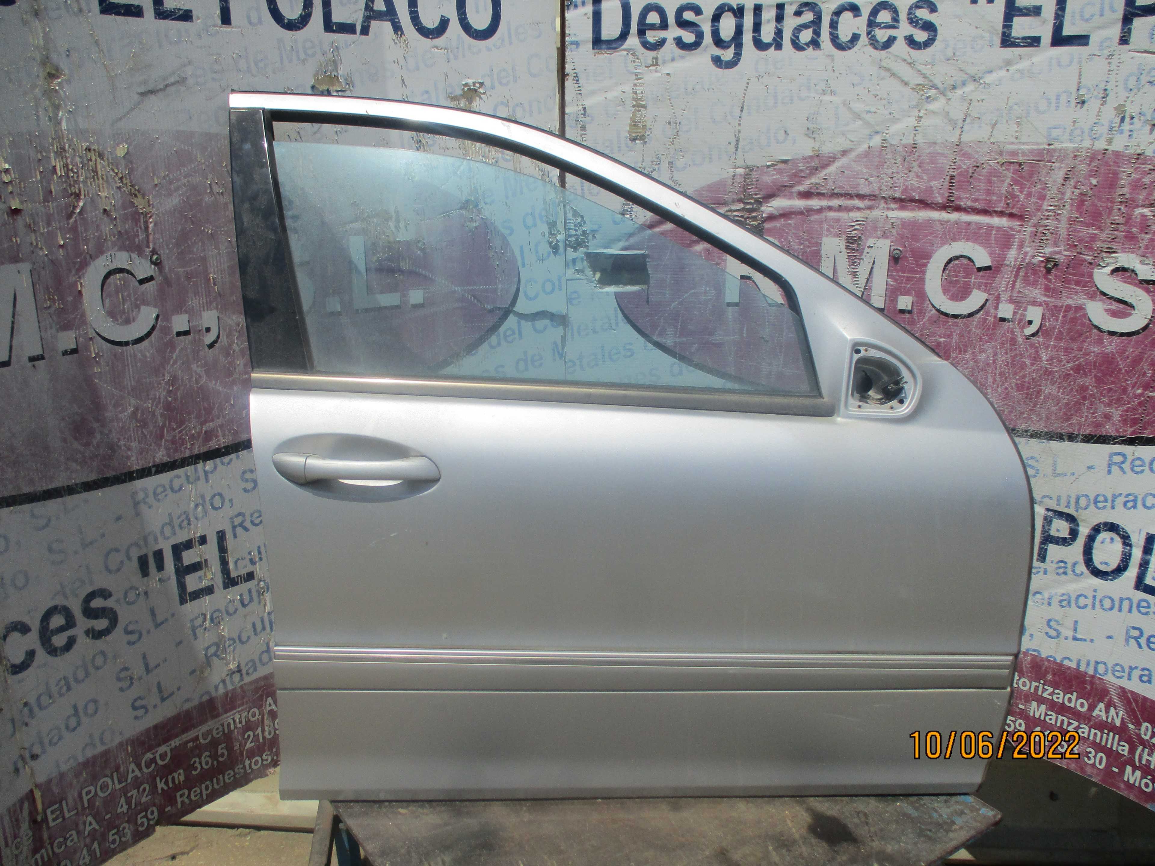 Recambio de puerta delantera derecha para mercedes-benz clase c (w203) berlina 200 cdi (203.004) referencia OEM IAM   