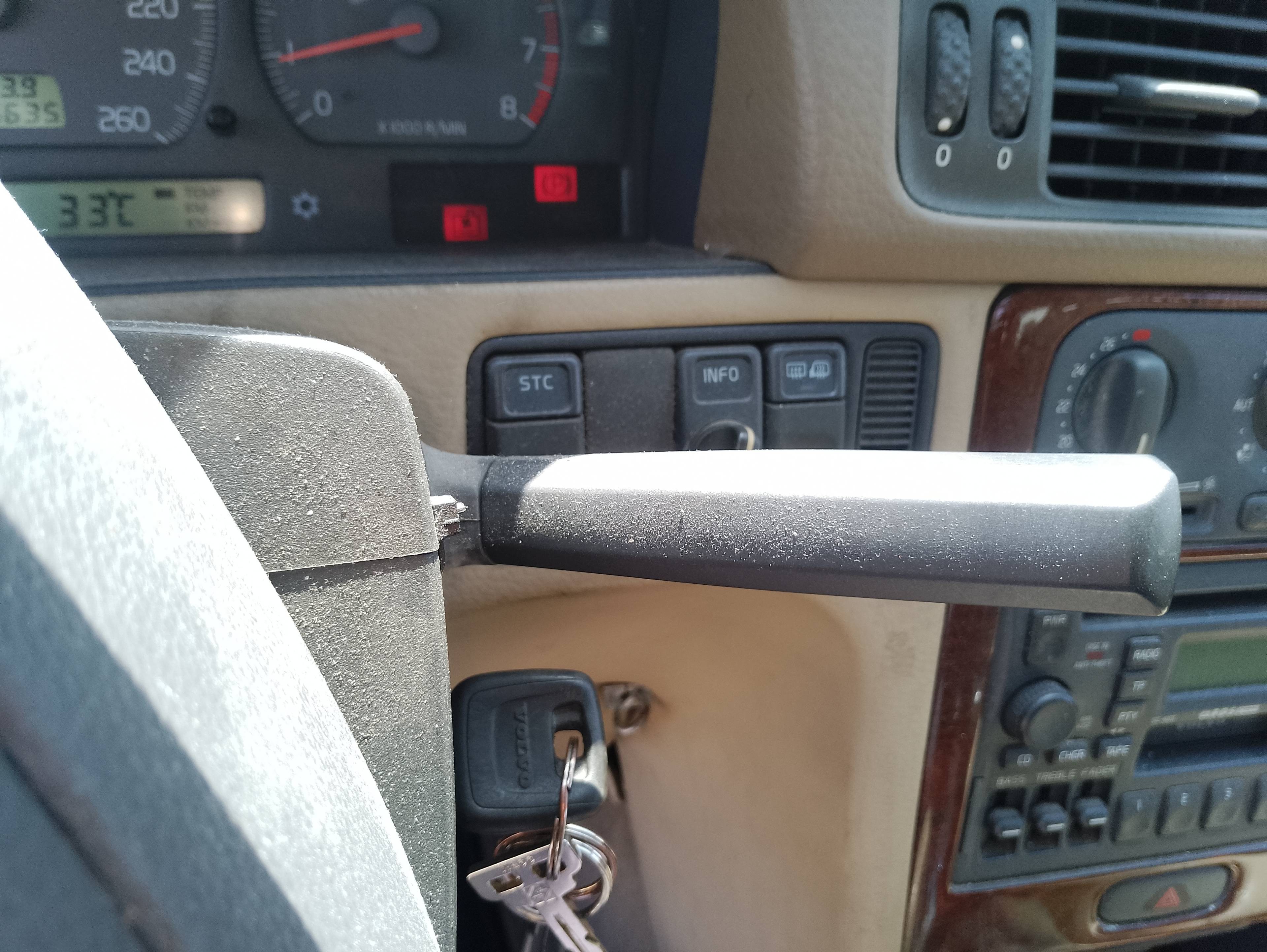 Recambio de mando limpia para volvo c70 cabriolet 2.4 t referencia OEM IAM   