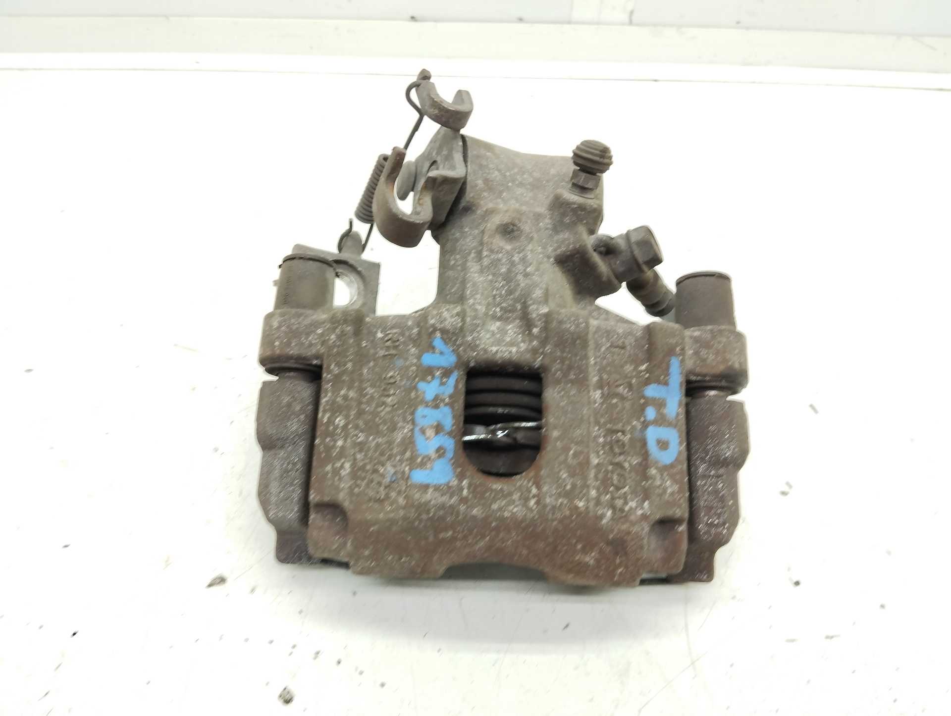 Recambio de pinza de freno trasera derecha para toyota yaris active hybrid referencia OEM IAM 478300D020  