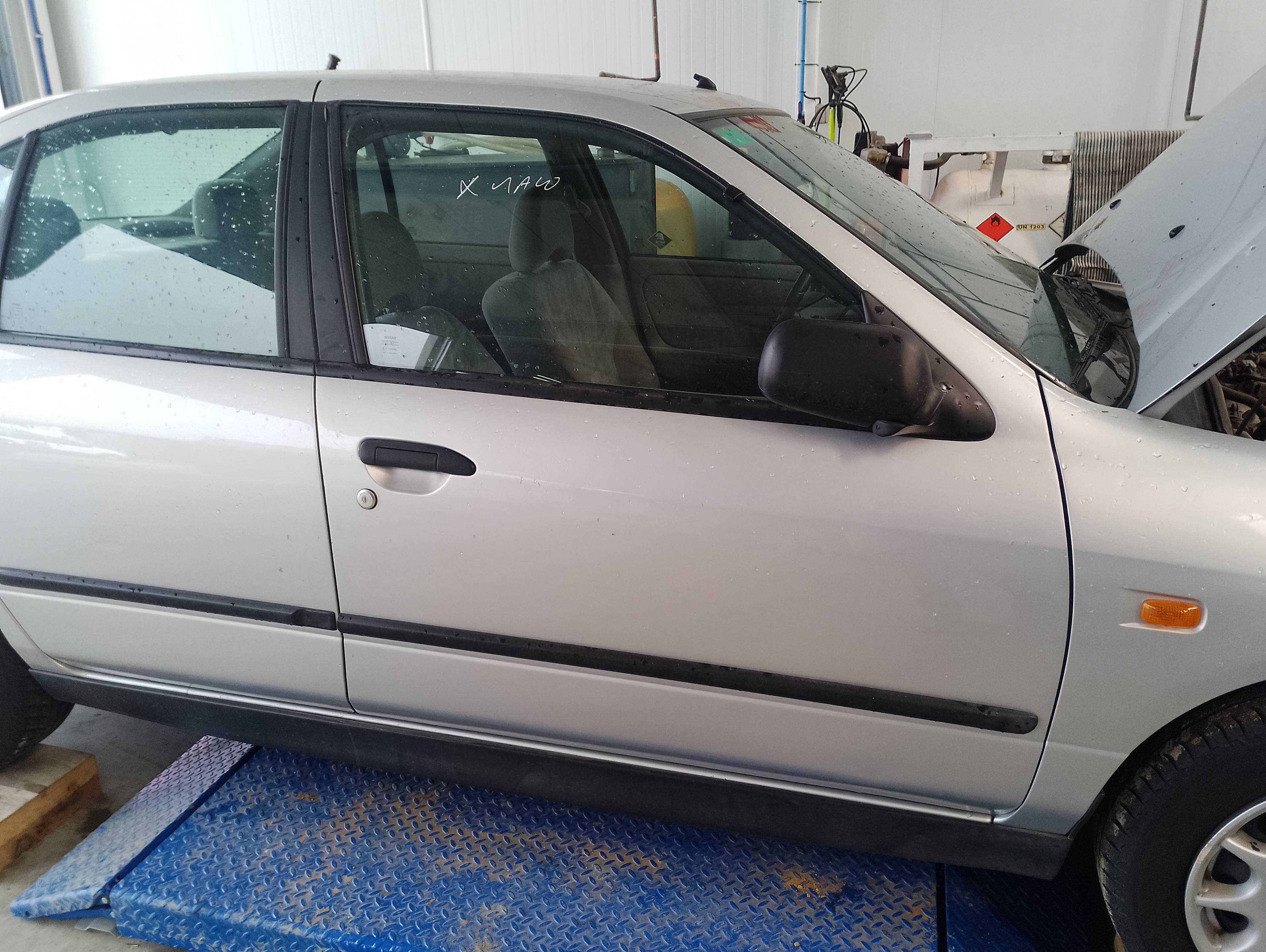 Recambio de puerta delantera derecha para nissan primera berlina (p11) básico referencia OEM IAM   
