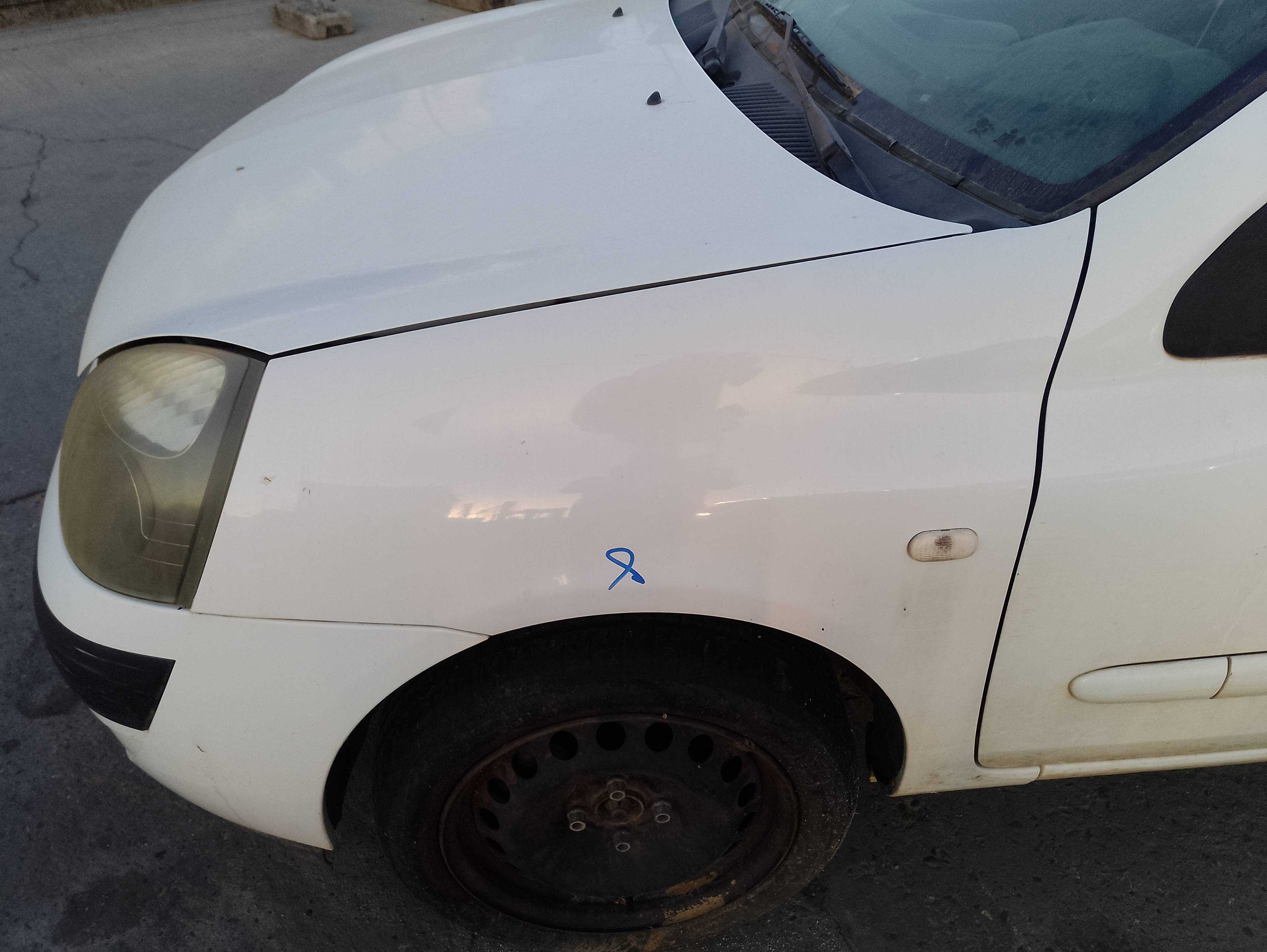 Recambio de aleta delantera izquierda para renault clio ii fase ii (b/cb0) authentique referencia OEM IAM   