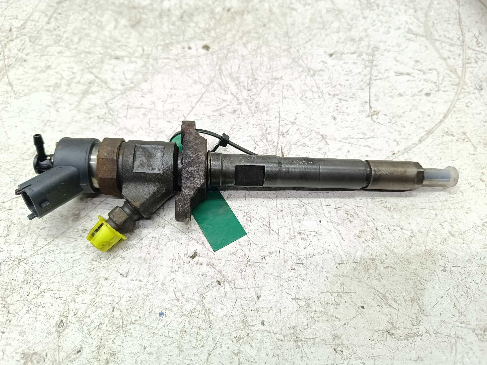 Recambio de inyector para ford focus c-max (cap) ambiente (d) referencia OEM IAM 0986435090  