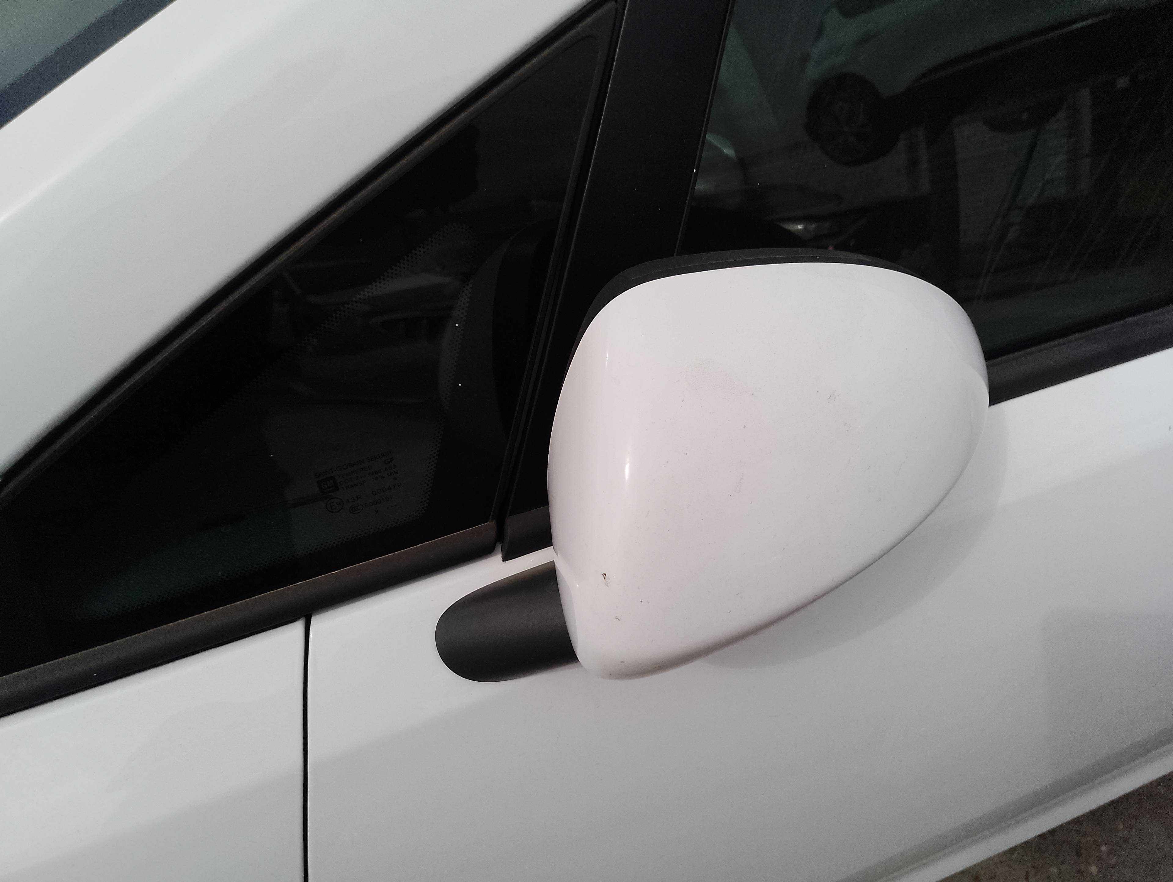 Recambio de retrovisor izquierdo para opel corsa d ´´111 years´´ referencia OEM IAM   