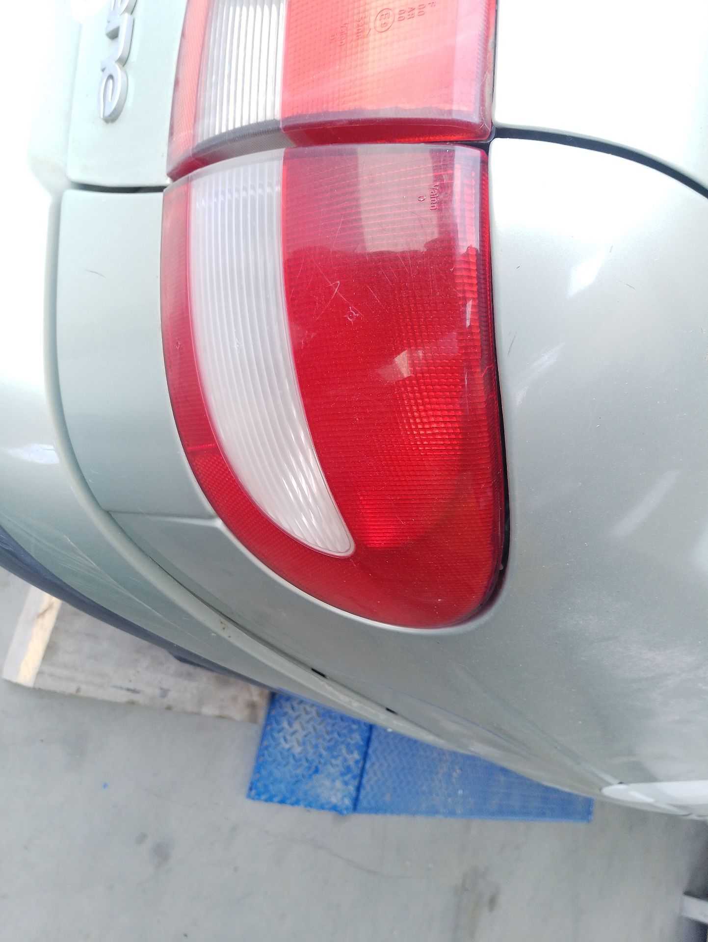 Recambio de piloto trasero derecho para renault megane i classic (la0/1_) 1.9 dci (la05, la1f) referencia OEM IAM   