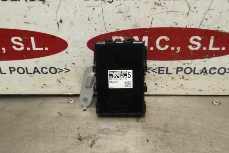 Recambio de modulo electronico para toyota yaris active referencia OEM IAM 896900D050 MB1028500830 