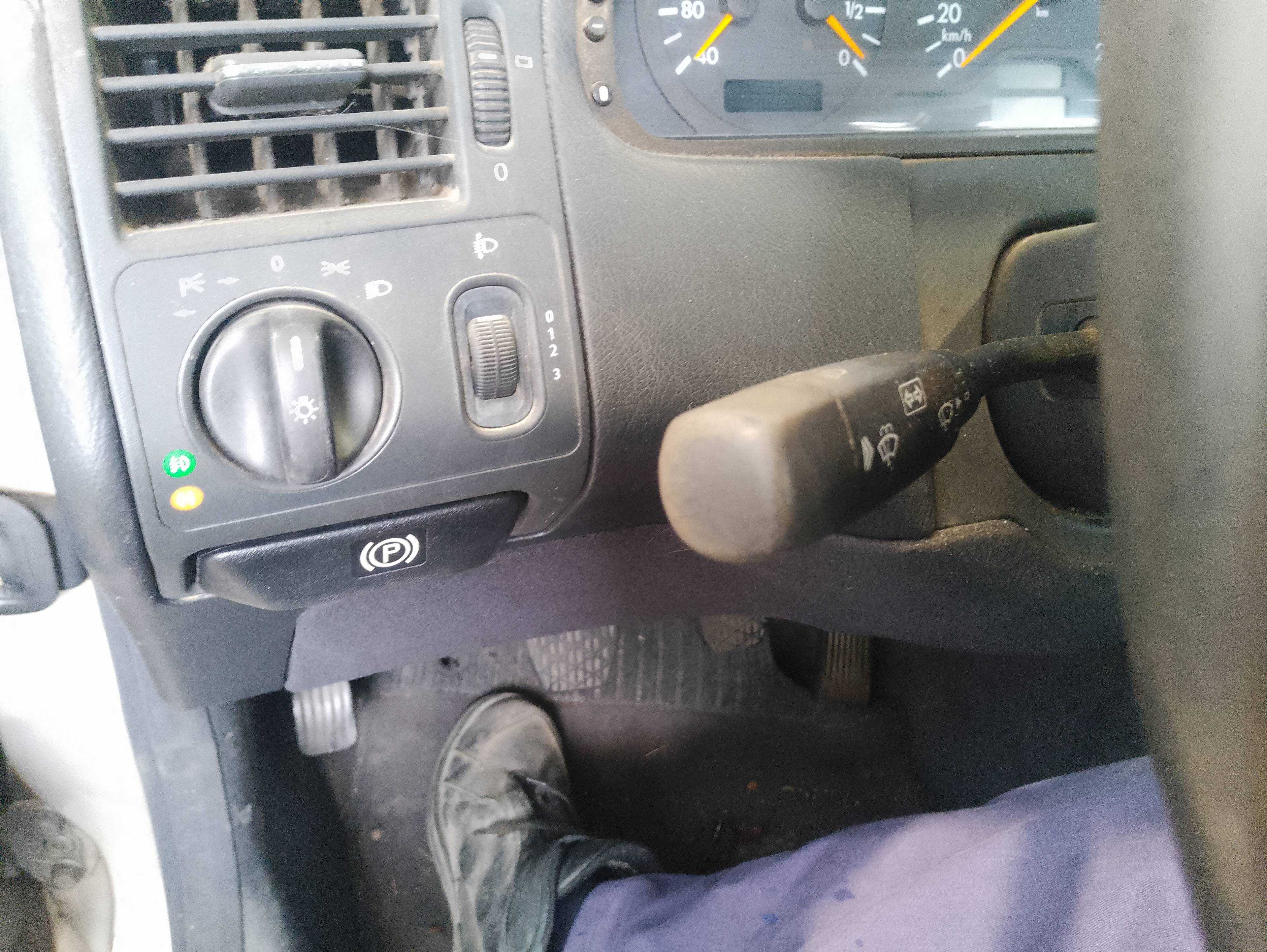 Recambio de mando limpia para mercedes-benz clase e (w210) berlina 200 (210.035) referencia OEM IAM   