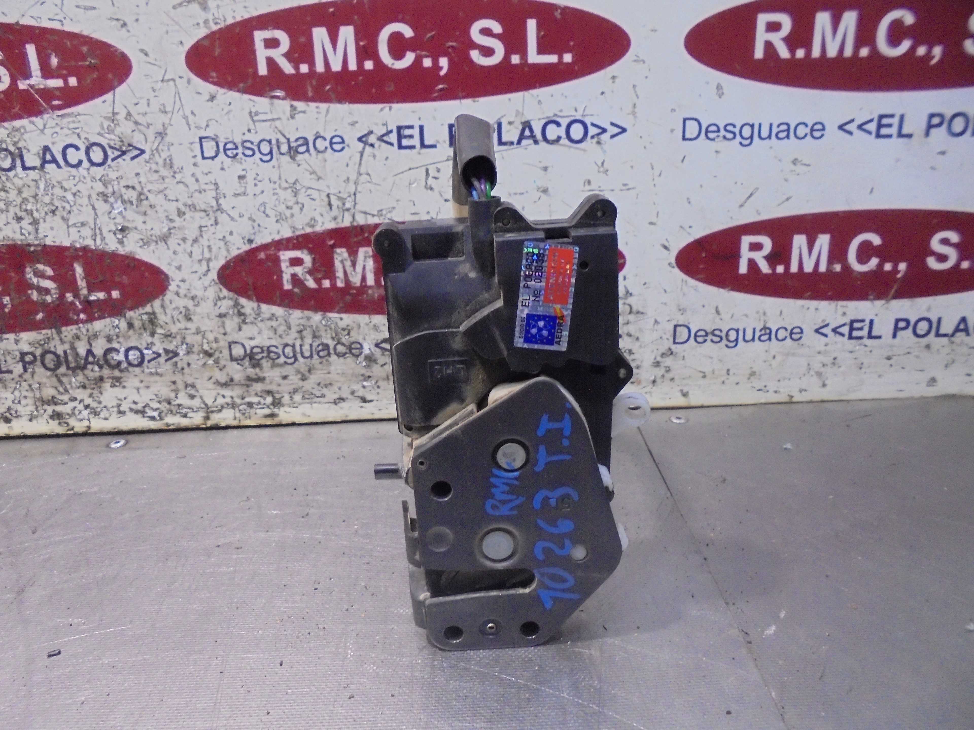 Recambio de cerradura puerta trasera izquierda para land rover range rover (lp) dse (100kw) referencia OEM IAM   
