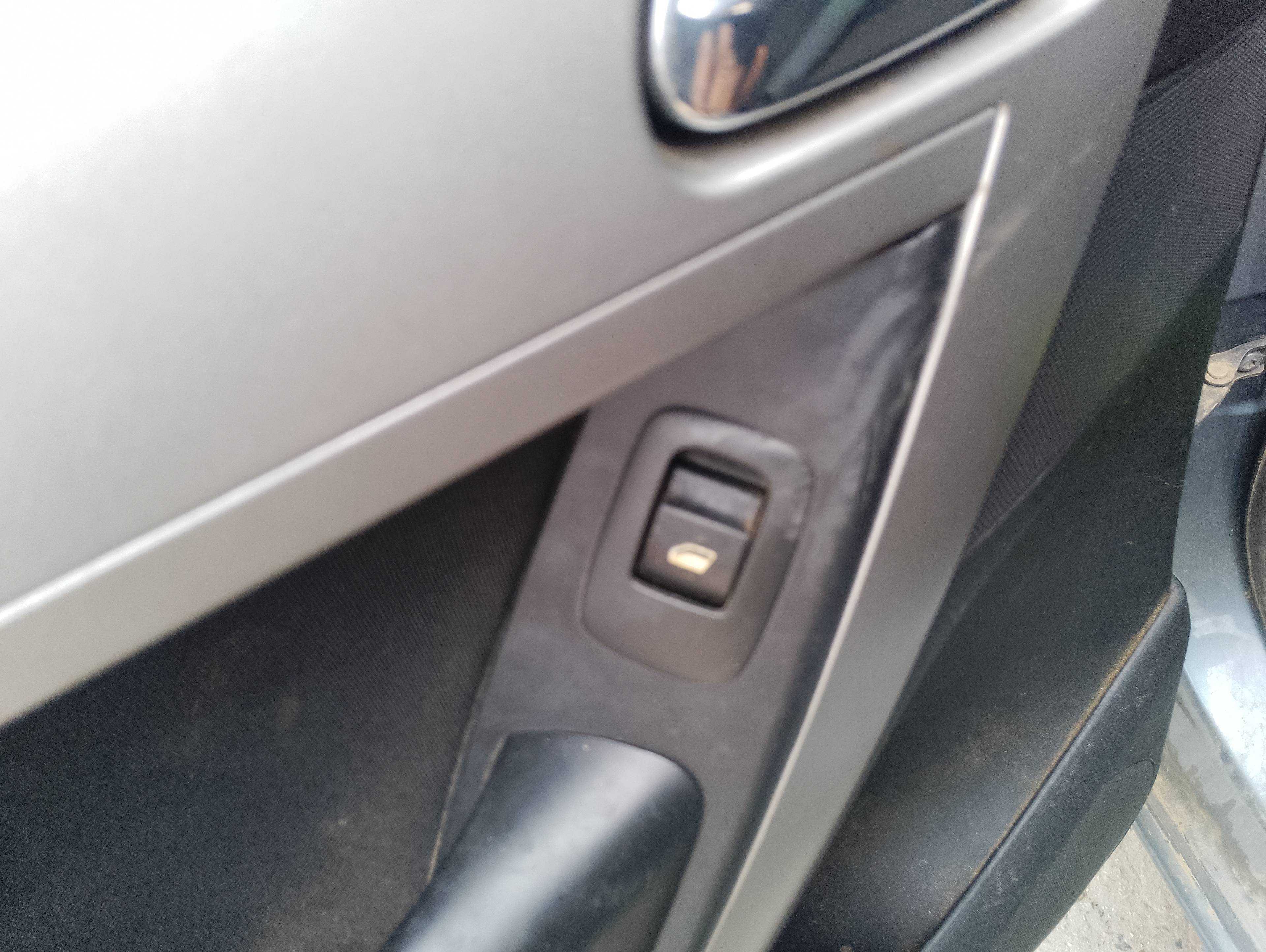Recambio de mando elevalunas trasero izquierdo para citroën c4 picasso referencia OEM IAM   