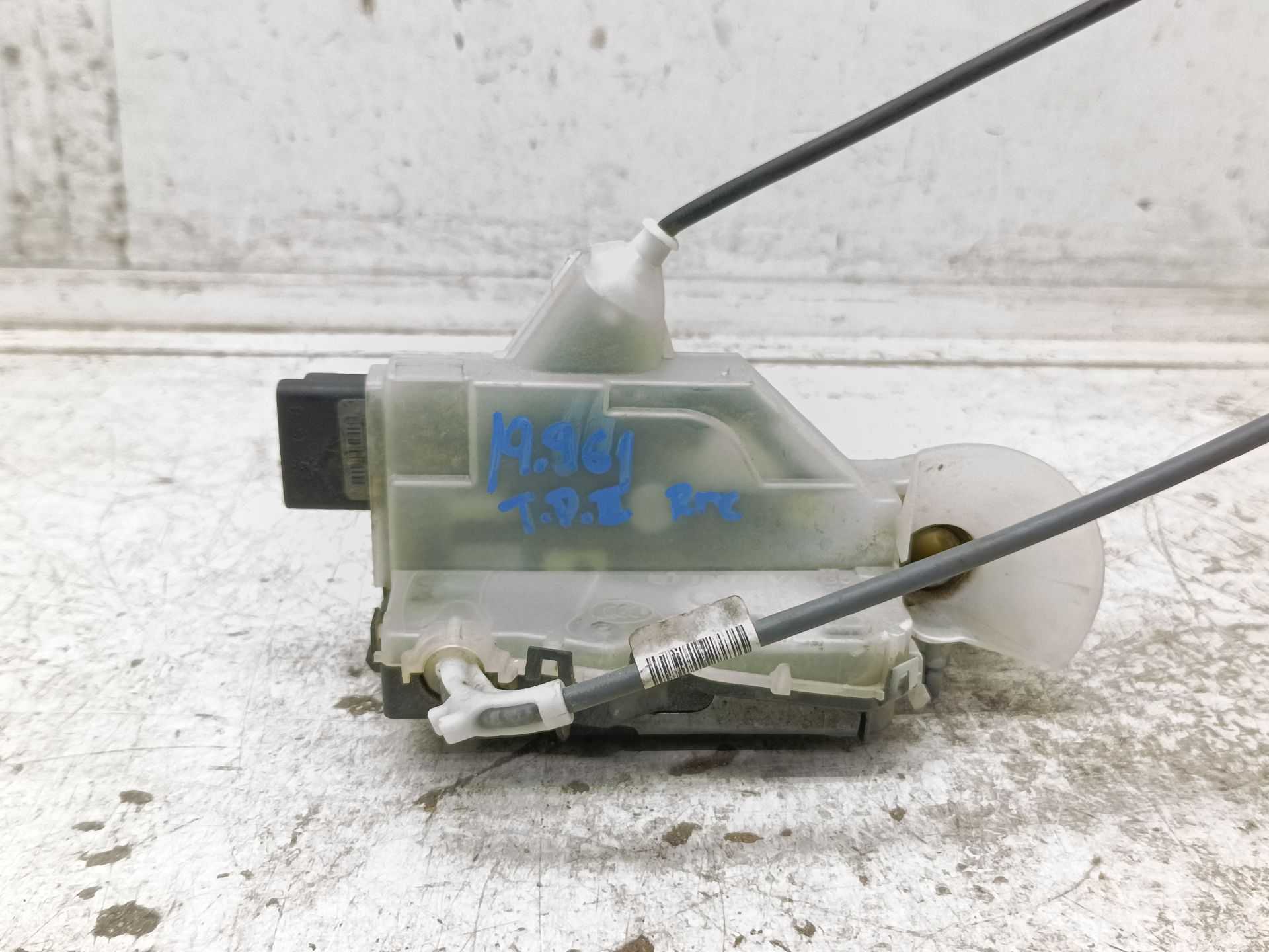 Recambio de cerradura maletero / porton para opel combo furgoneta/monovolumen (k9) 1.5 d referencia OEM IAM PSA221720  