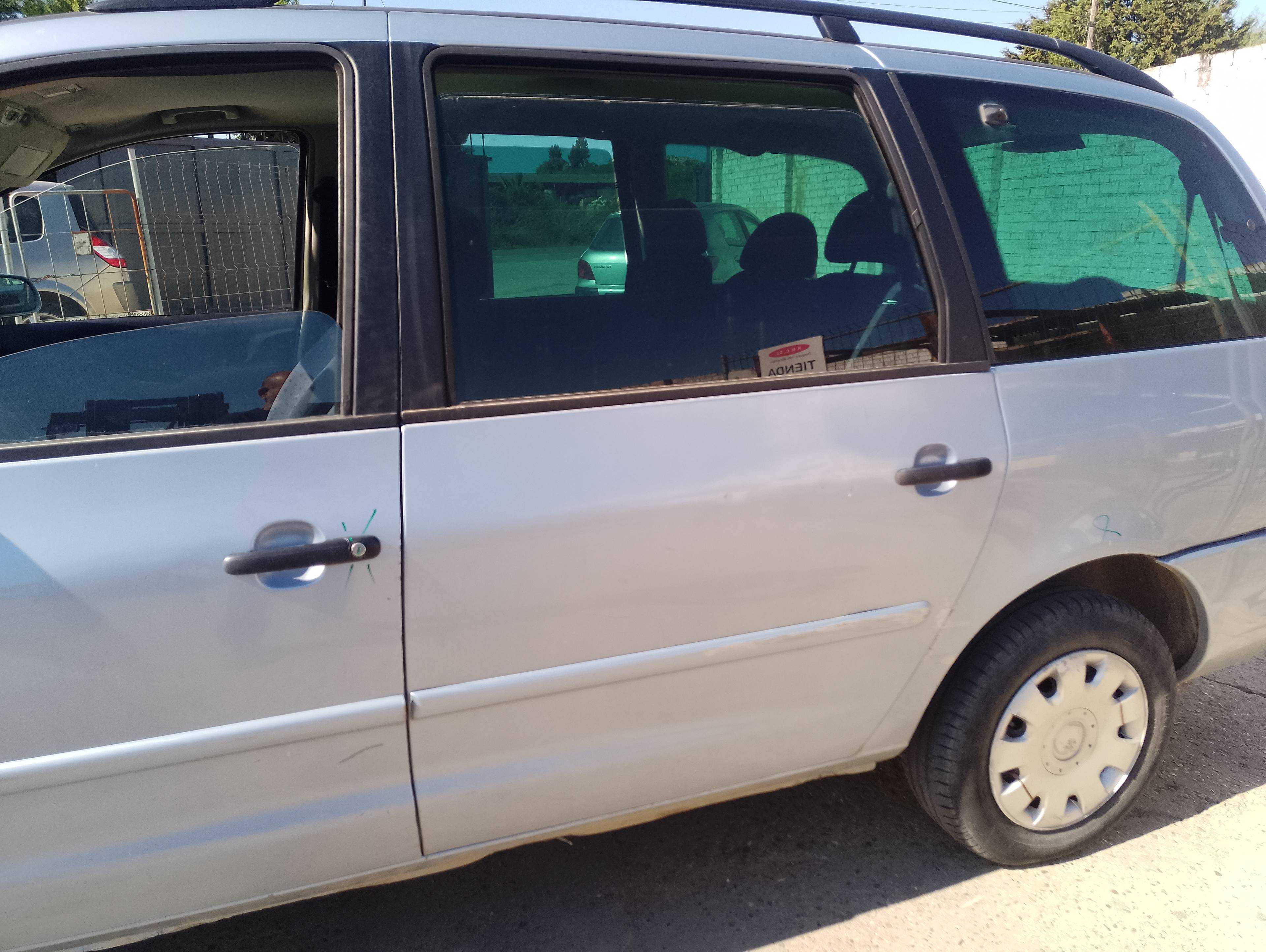 Recambio de puerta trasera izquierda para volkswagen sharan (7m8) básico referencia OEM IAM   