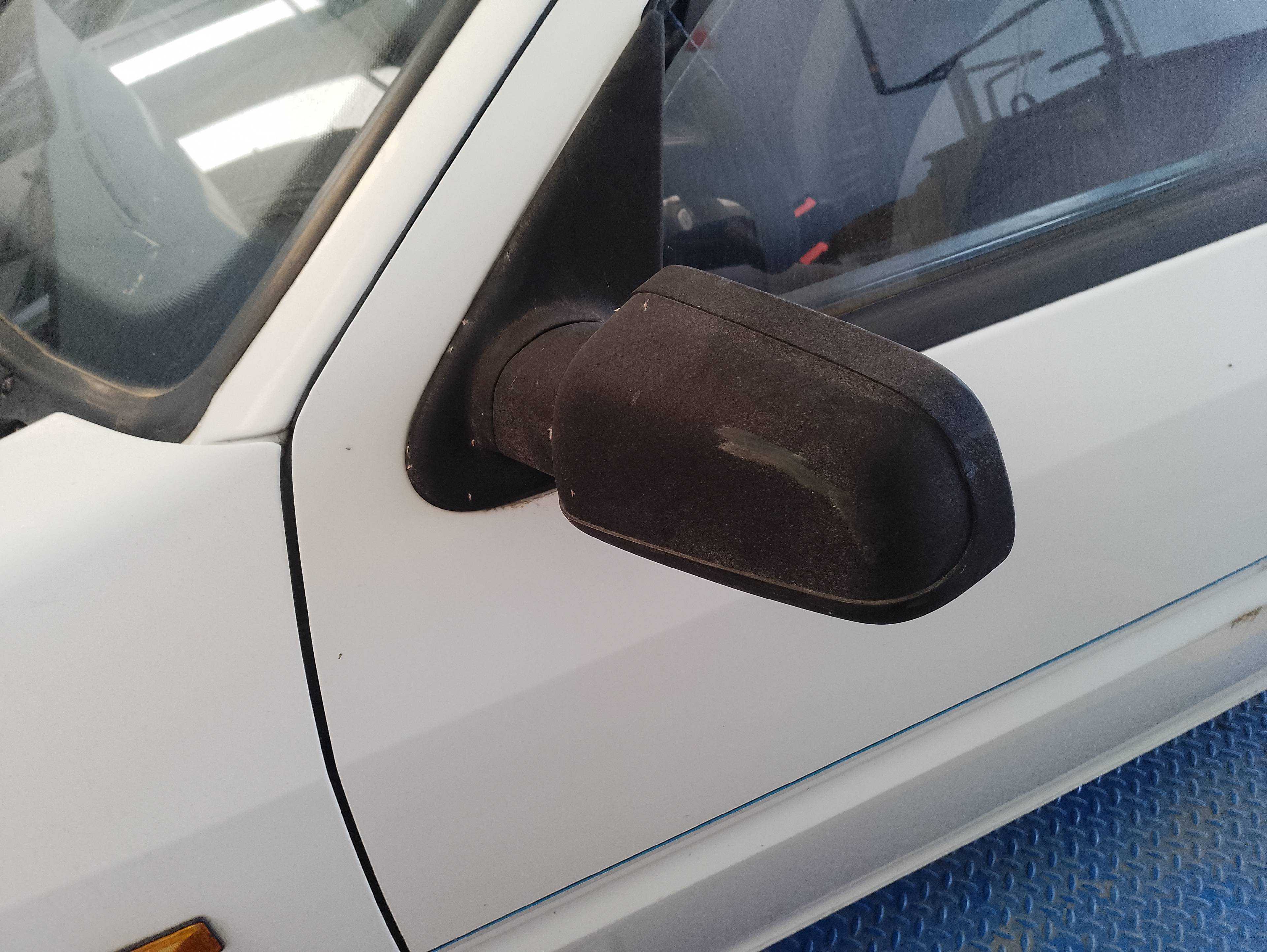 Recambio de retrovisor izquierdo para citroën zx 1,4 armonia referencia OEM IAM   