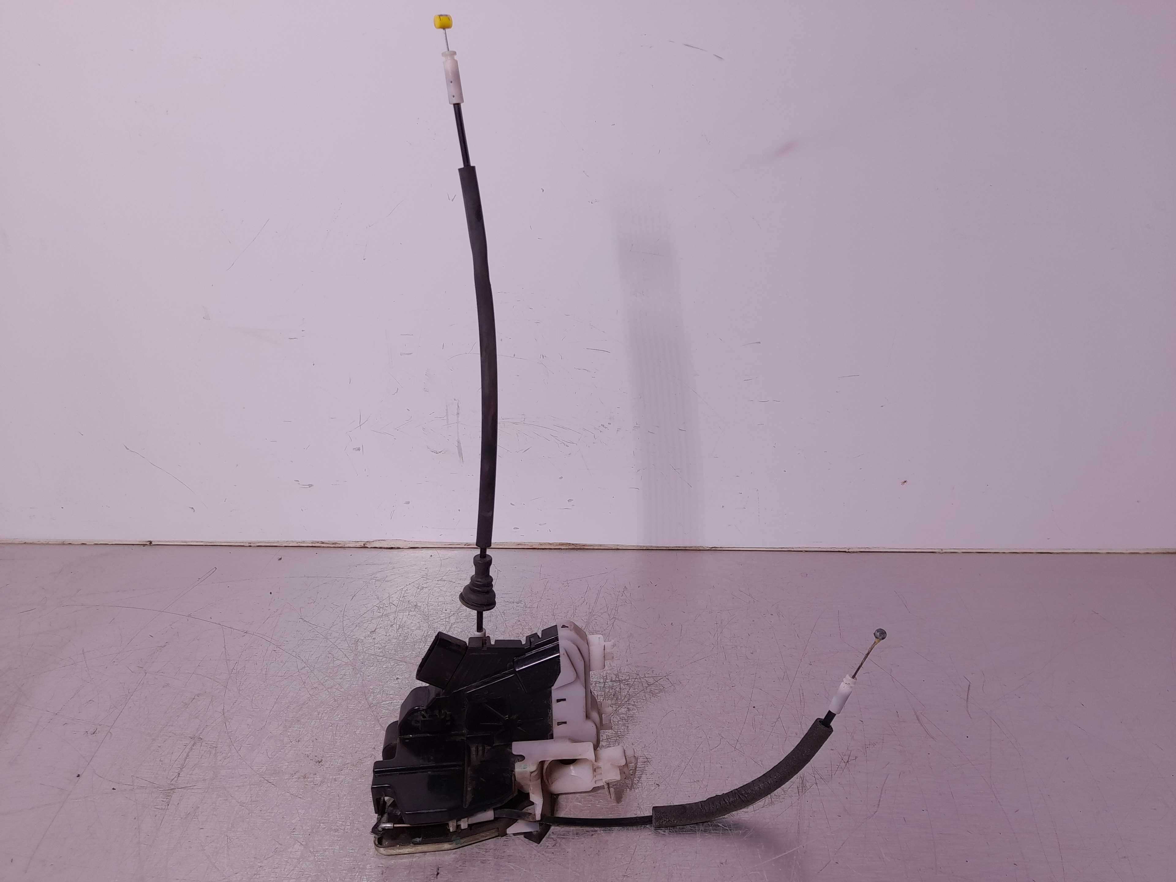 Recambio de cerradura puerta delantera izquierda para kia carens ( ) basic referencia OEM IAM 81310A4010  