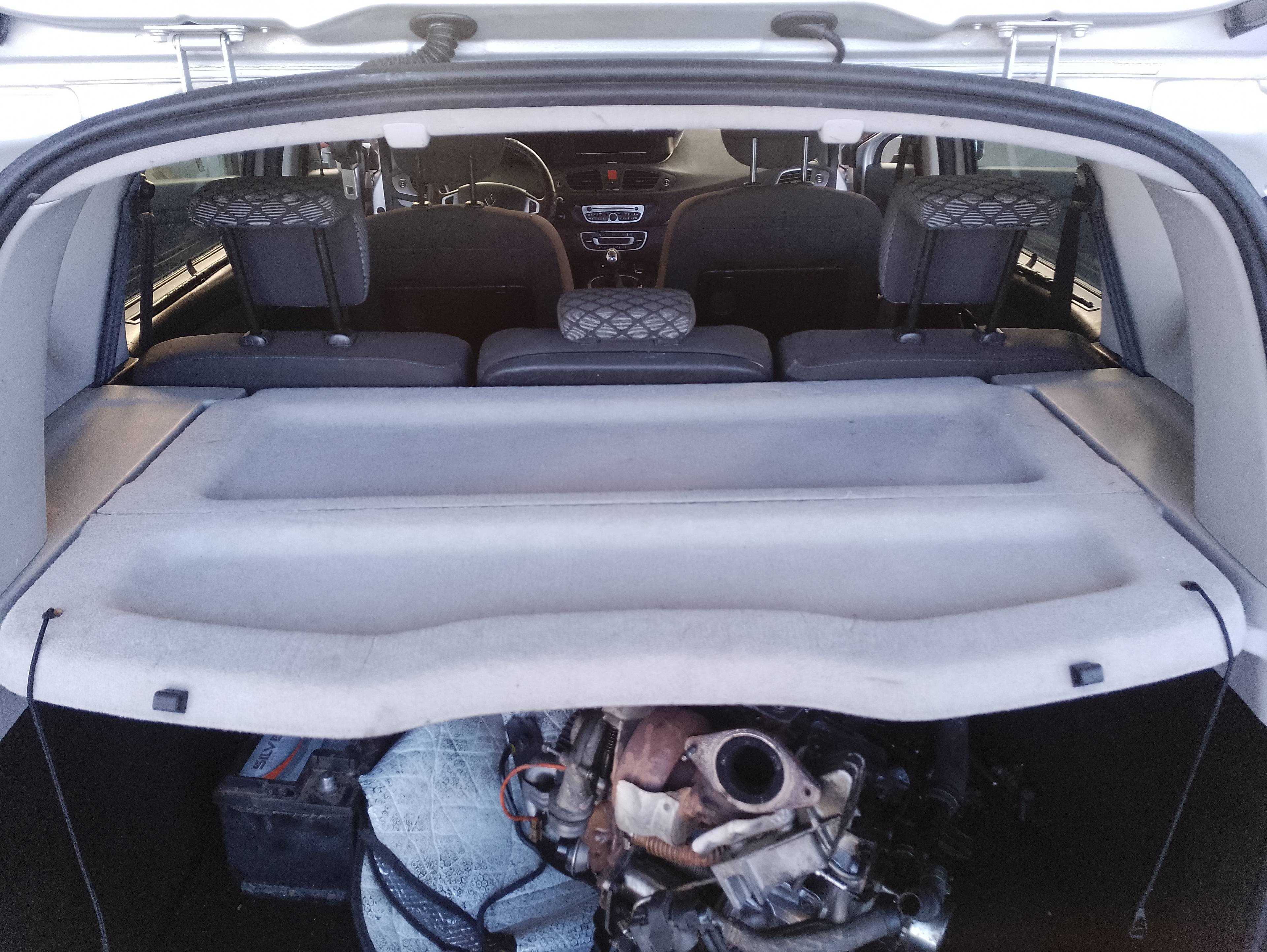 Recambio de bandeja trasera para renault scenic iii authentique referencia OEM IAM   