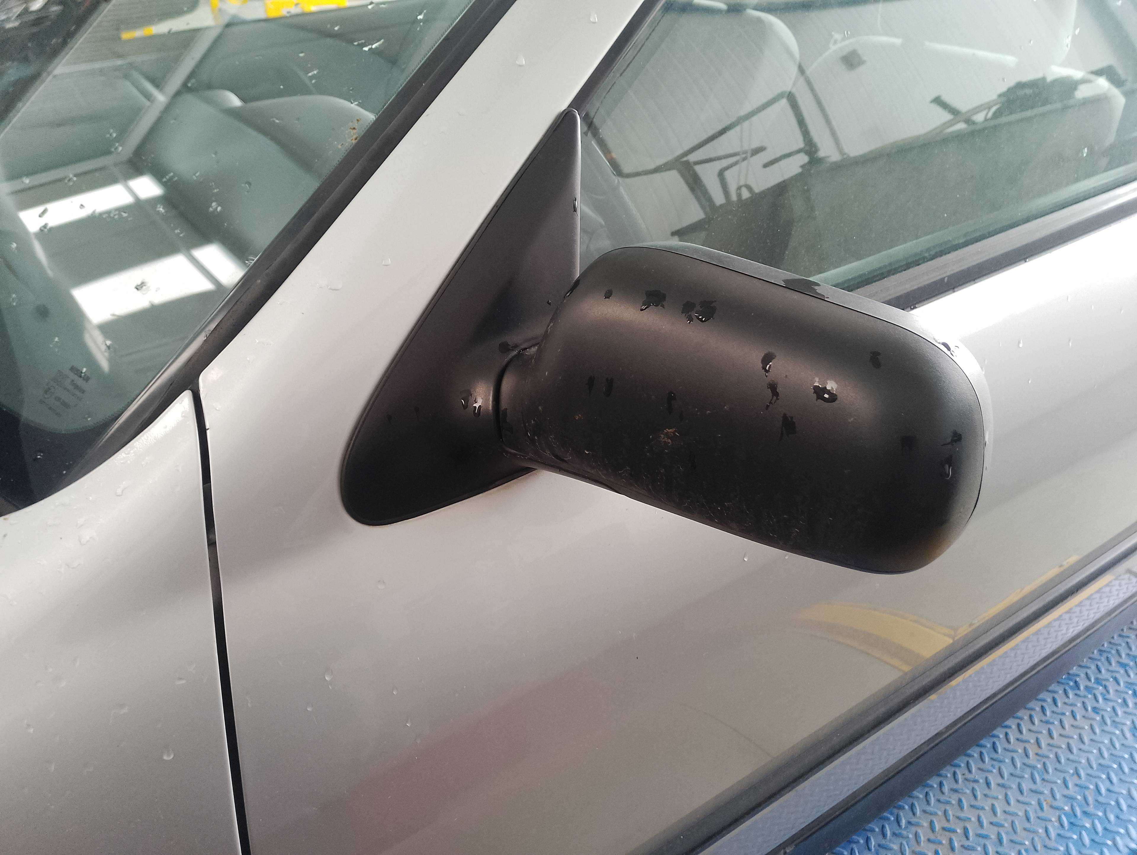Recambio de retrovisor izquierdo para nissan primera berlina (p11) básico referencia OEM IAM   