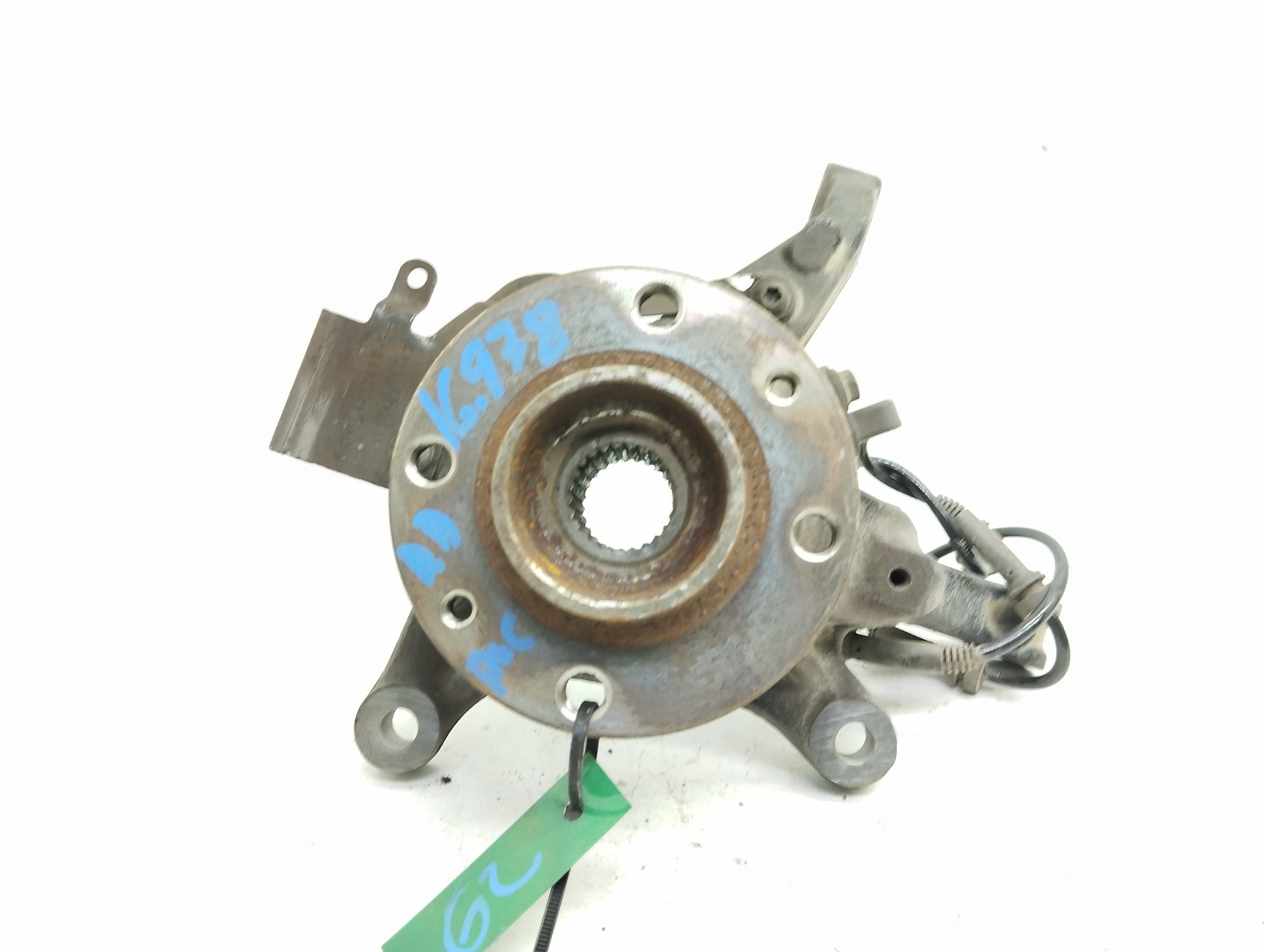 Recambio de mangueta delantera derecha para renault captur 1.5 dci diesel fap referencia OEM IAM   