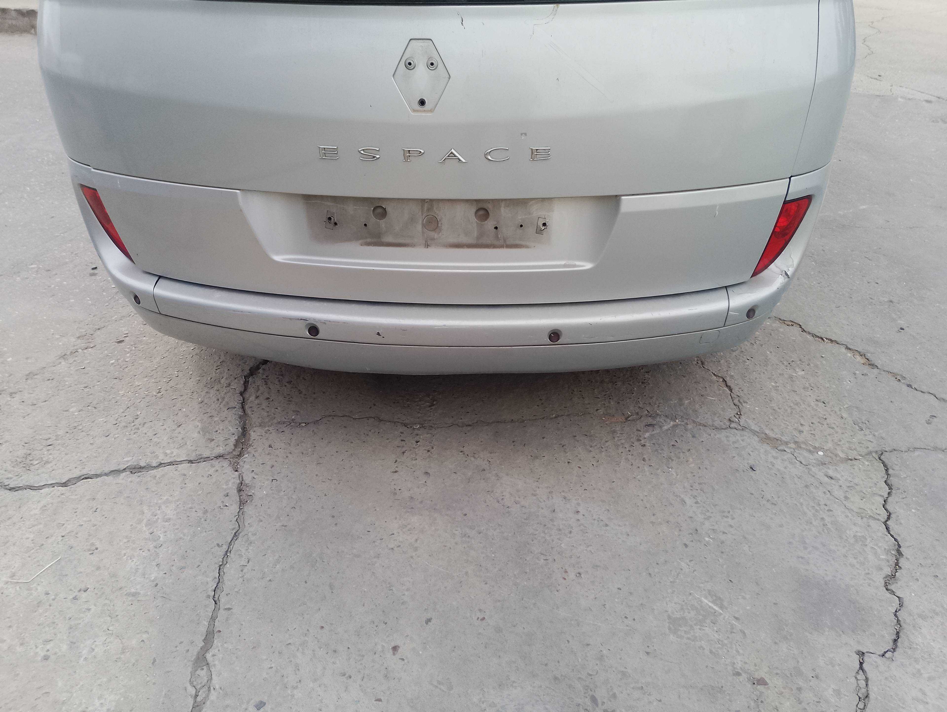 Recambio de paragolpes trasero para renault espace iv (jk0) dynamique referencia OEM IAM   