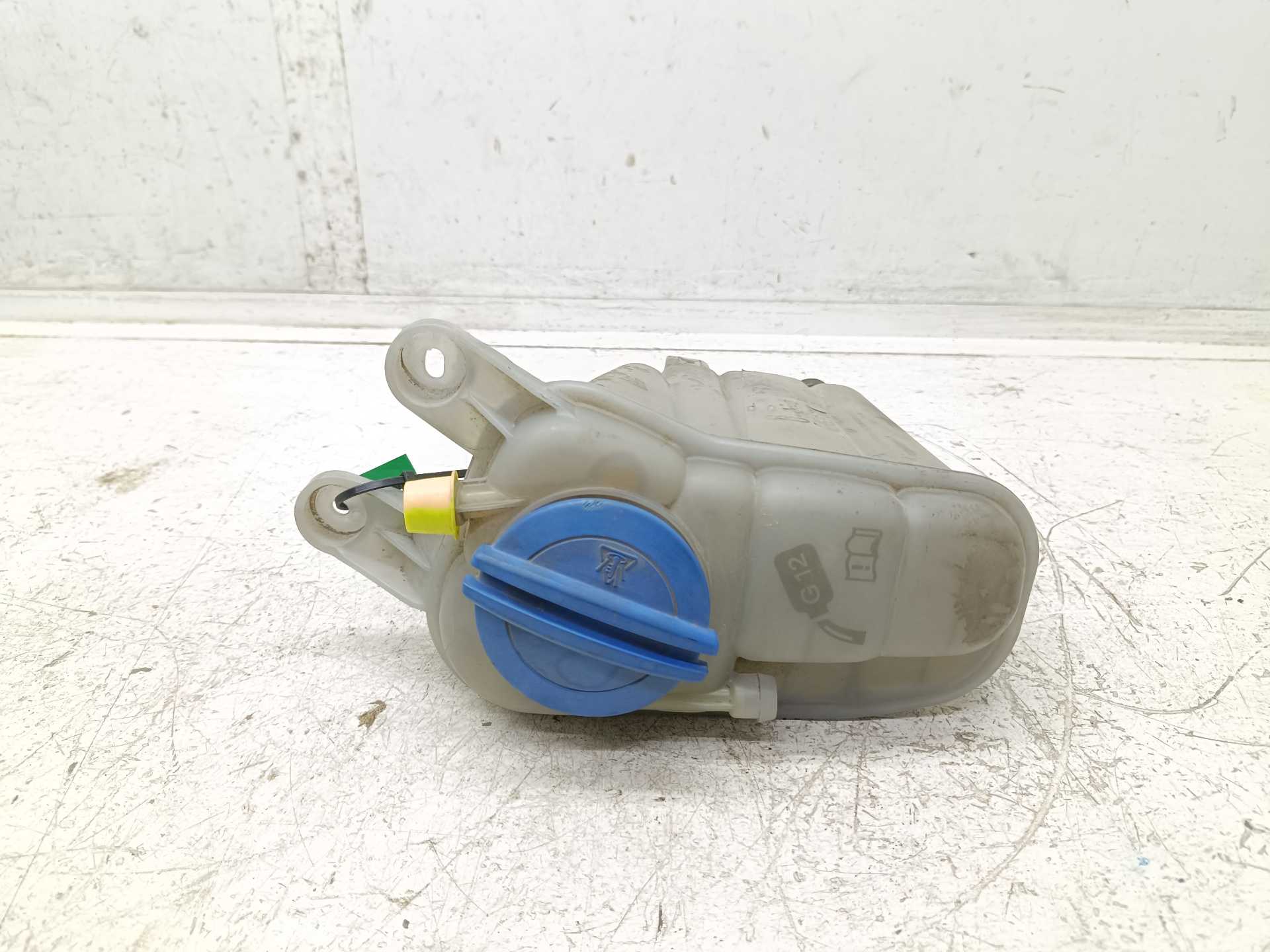 Recambio de deposito expansion para audi a4 avant (8k5) (2008) básico referencia OEM IAM 8K0121403H  