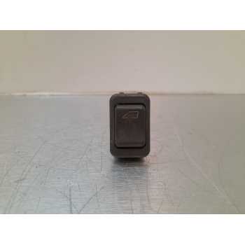 Recambio de mando elevalunas trasero derecho para volvo s40 berlina 1.9 d referencia OEM IAM 03458228  