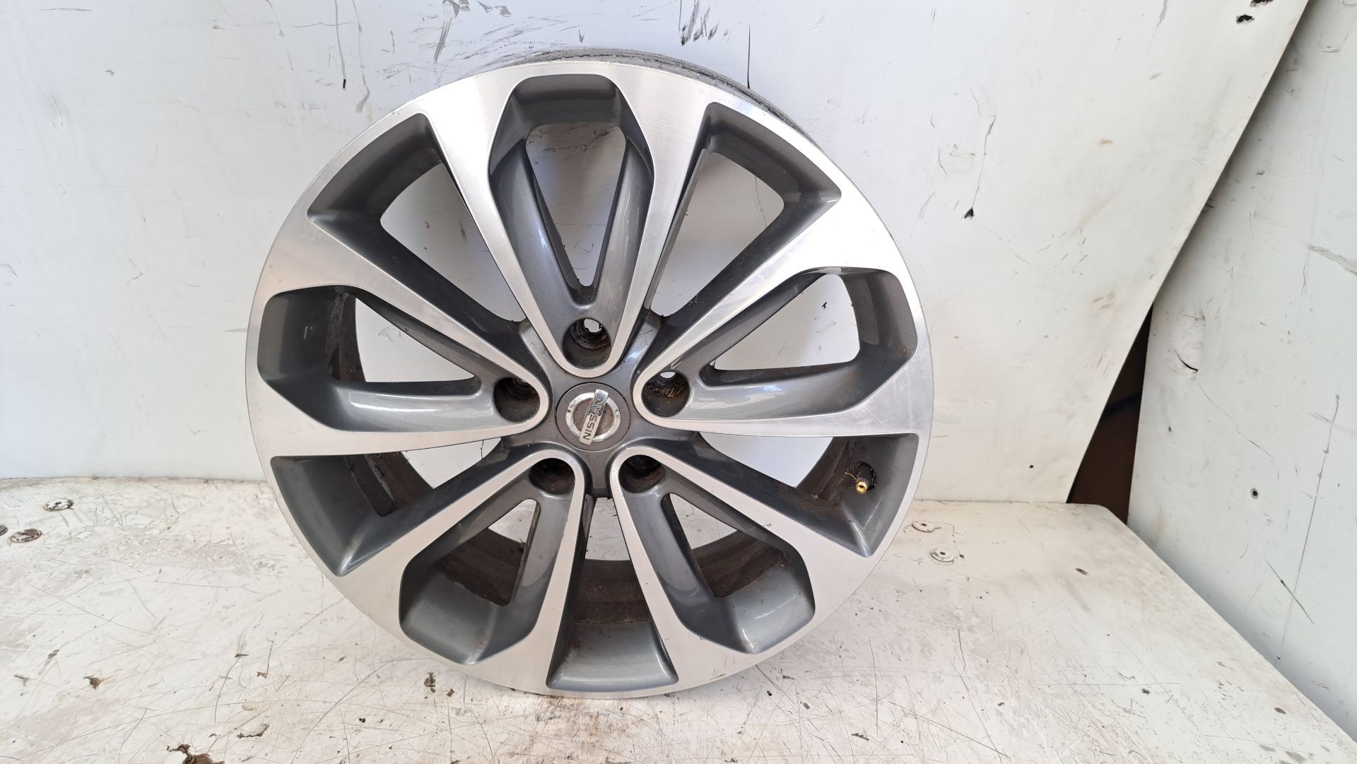 Recambio de llanta para nissan qashqai (j10) acenta referencia OEM IAM r18  