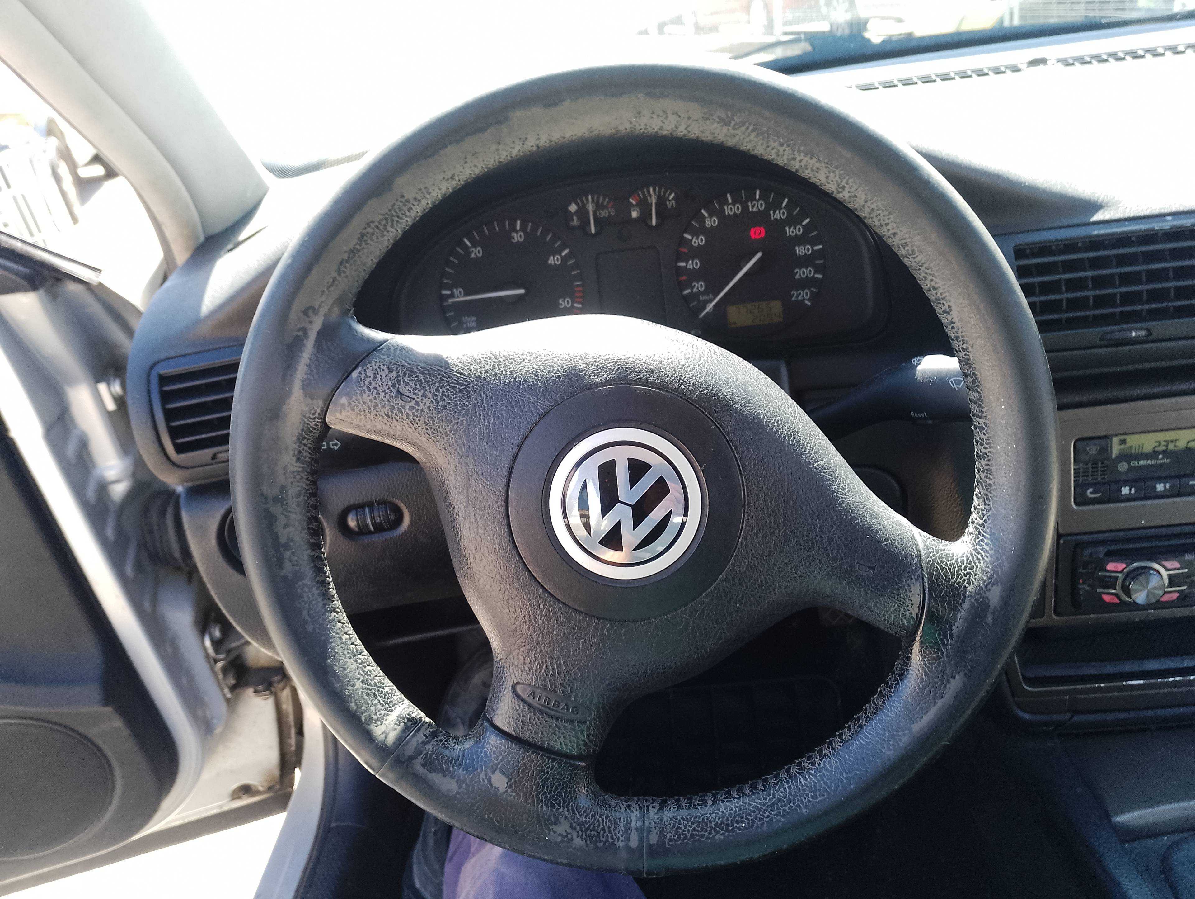 Recambio de volante para volkswagen passat berlina (3a2) cl referencia OEM IAM   