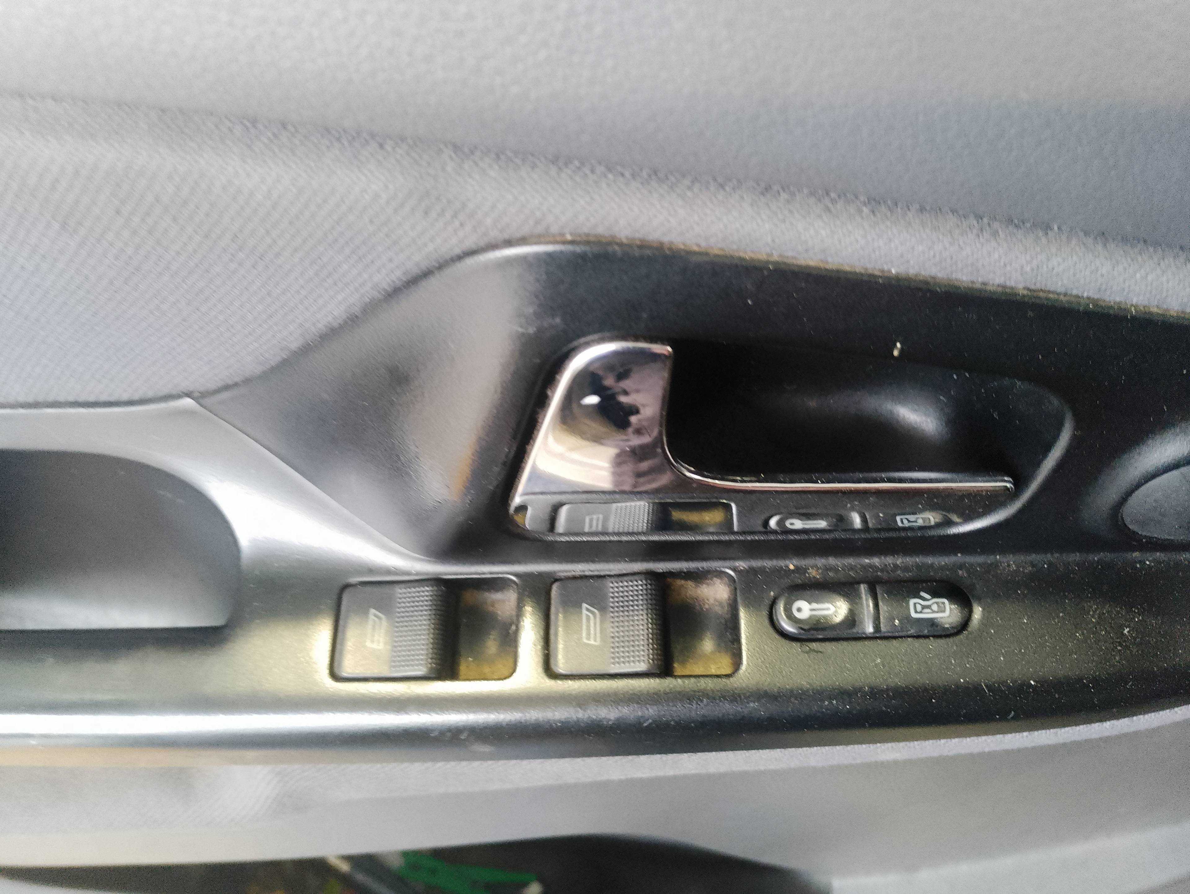 Recambio de mando elevalunas delantero izquierdo para seat cordoba berlina (6k2) sport referencia OEM IAM   