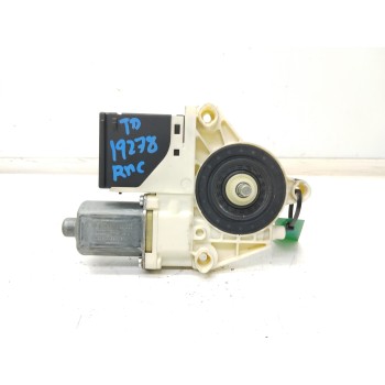 MOTOR ELEVALUNAS TRASERO DERECHO 827306548R 966363200 0130822331