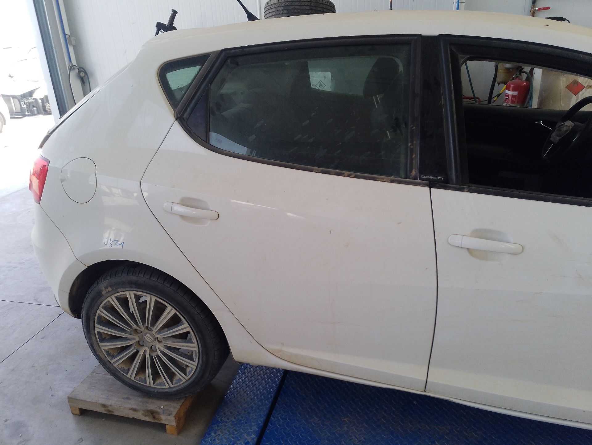 Recambio de puerta trasera derecha para seat ibiza iv (6j5, 6p1) 1.0 referencia OEM IAM 6J4833056  