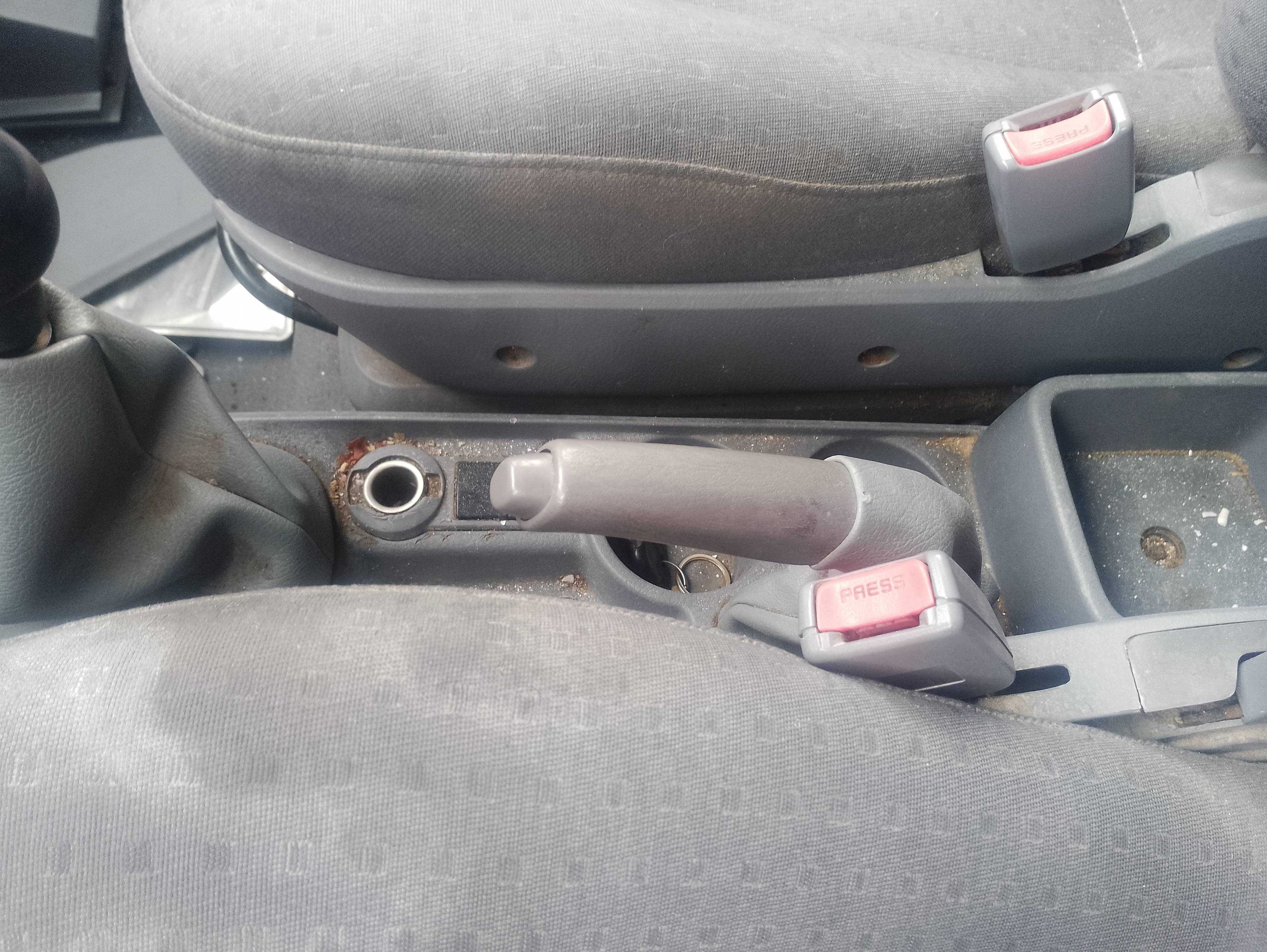 Recambio de palanca freno para kia carens 2.0 crdi ex monovolumen referencia OEM IAM   