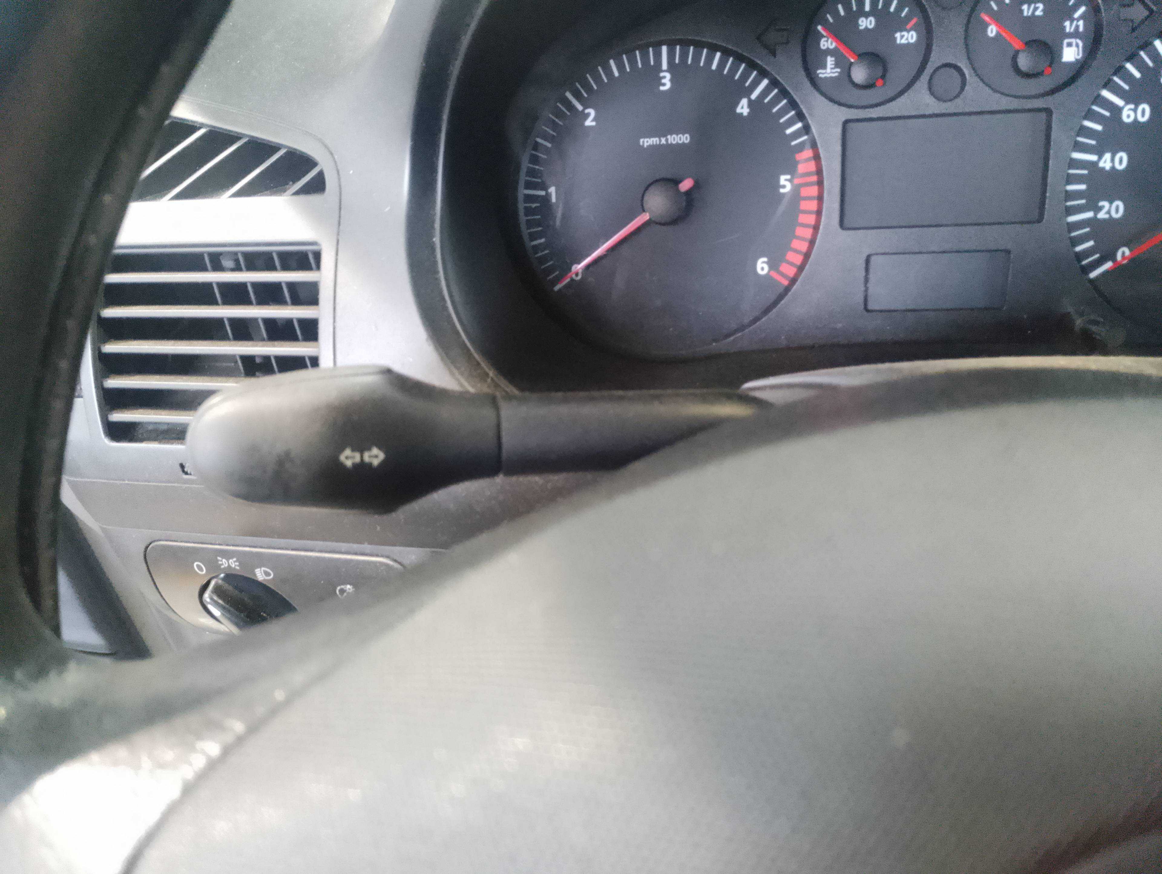 Recambio de mando intermitentes para seat cordoba berlina (6k2) sport referencia OEM IAM   