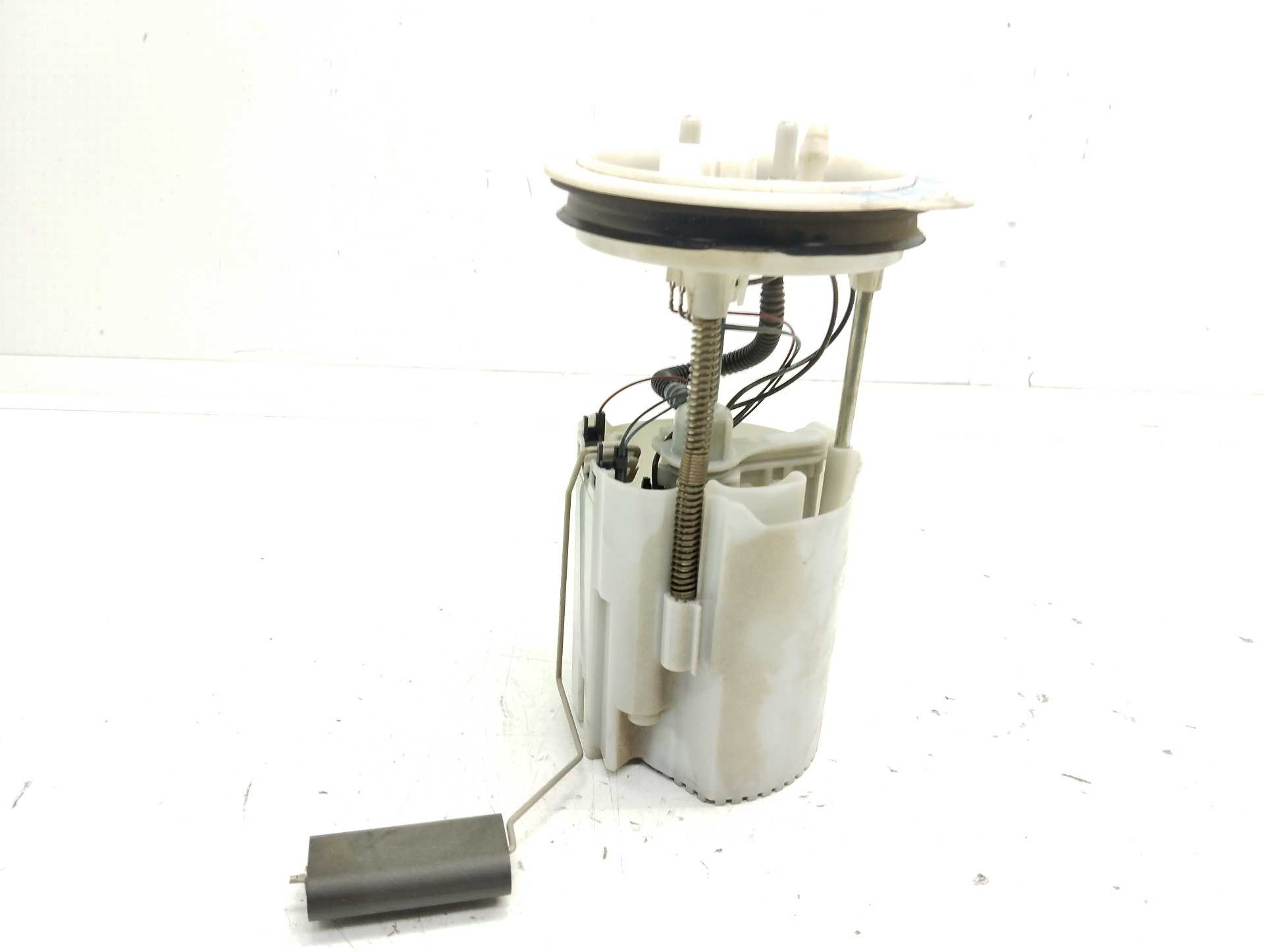 Recambio de aforador para volkswagen golf vi (5k1) referencia OEM IAM 1K0919051CH  