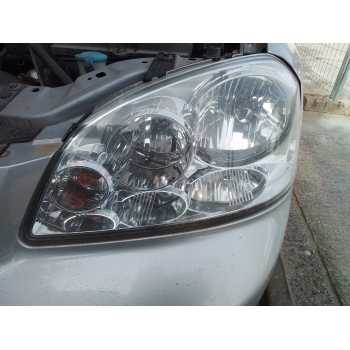 Recambio de faro izquierdo para chevrolet nubira berlina 1.8 cat referencia OEM IAM 0301001915  