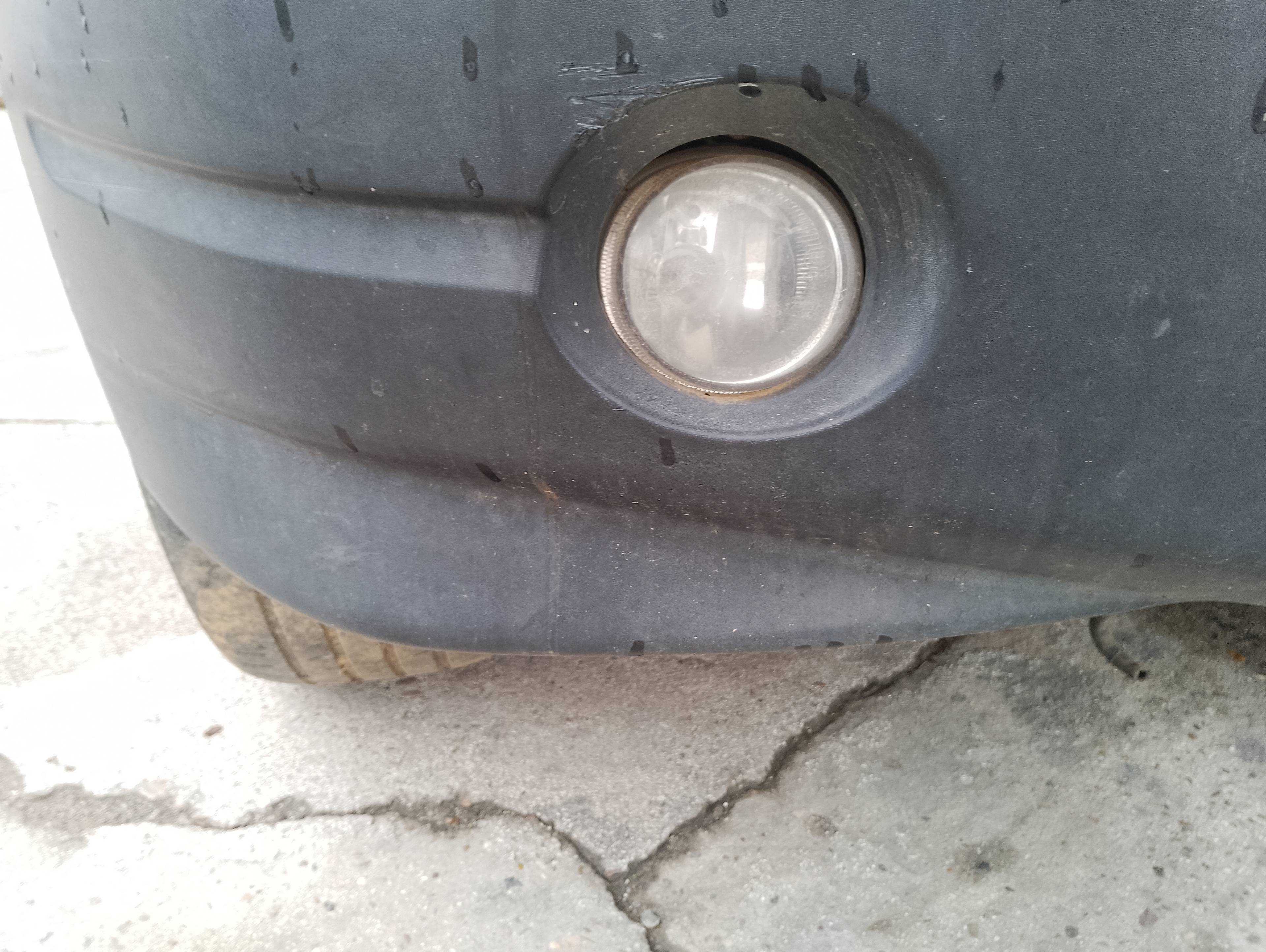 Recambio de faro antiniebla derecho para ssangyong actyon 200 xdi referencia OEM IAM   