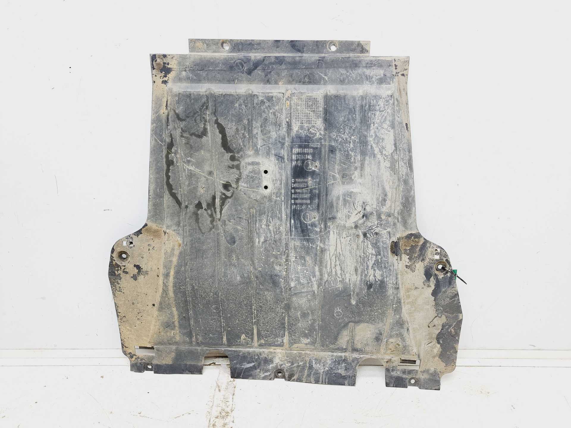 Recambio de cubrecarter para renault captur 1.5 dci diesel fap referencia OEM IAM 8200540585 8200161848 