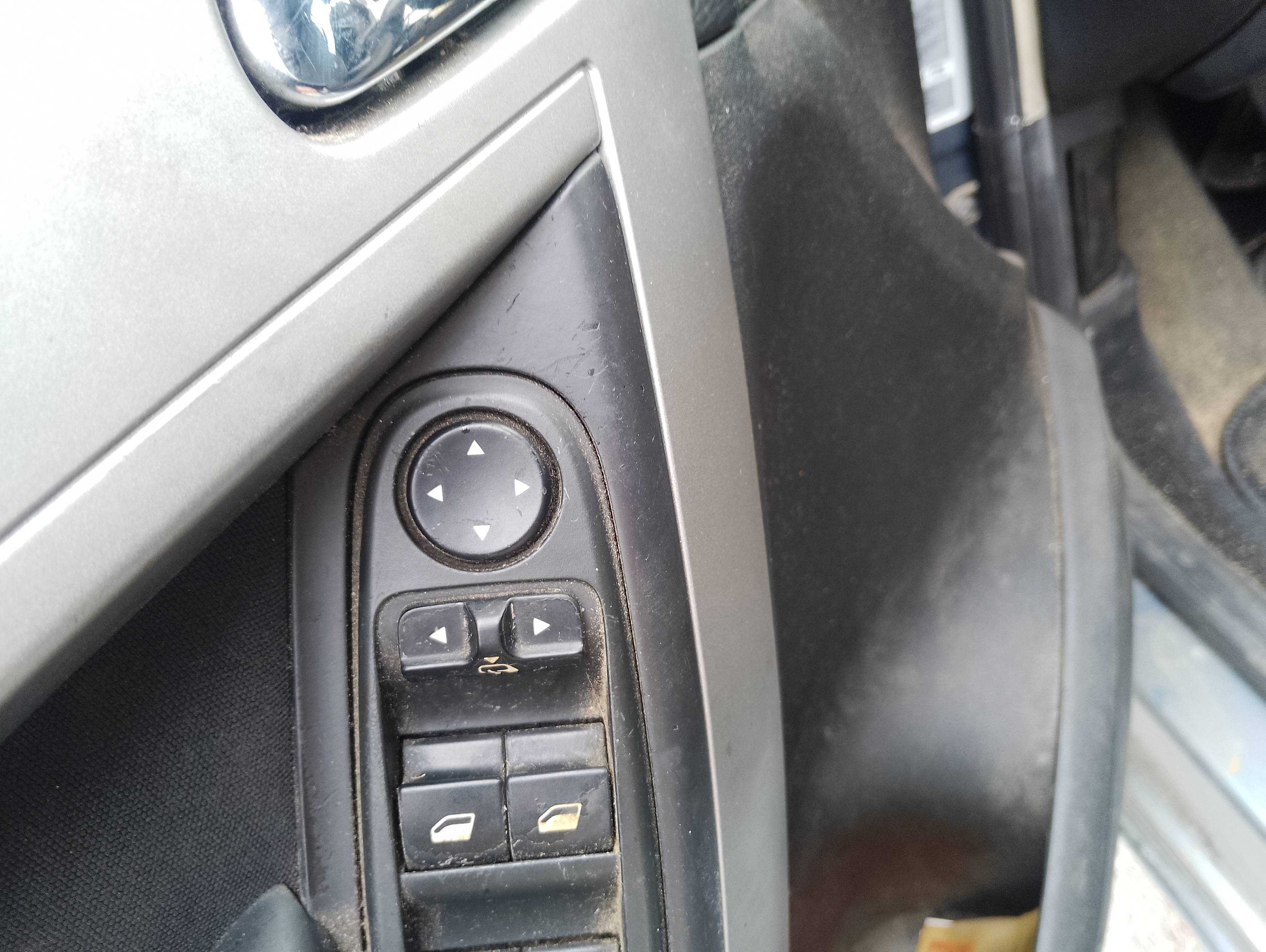 Recambio de mando retrovisor para citroën c4 picasso referencia OEM IAM   