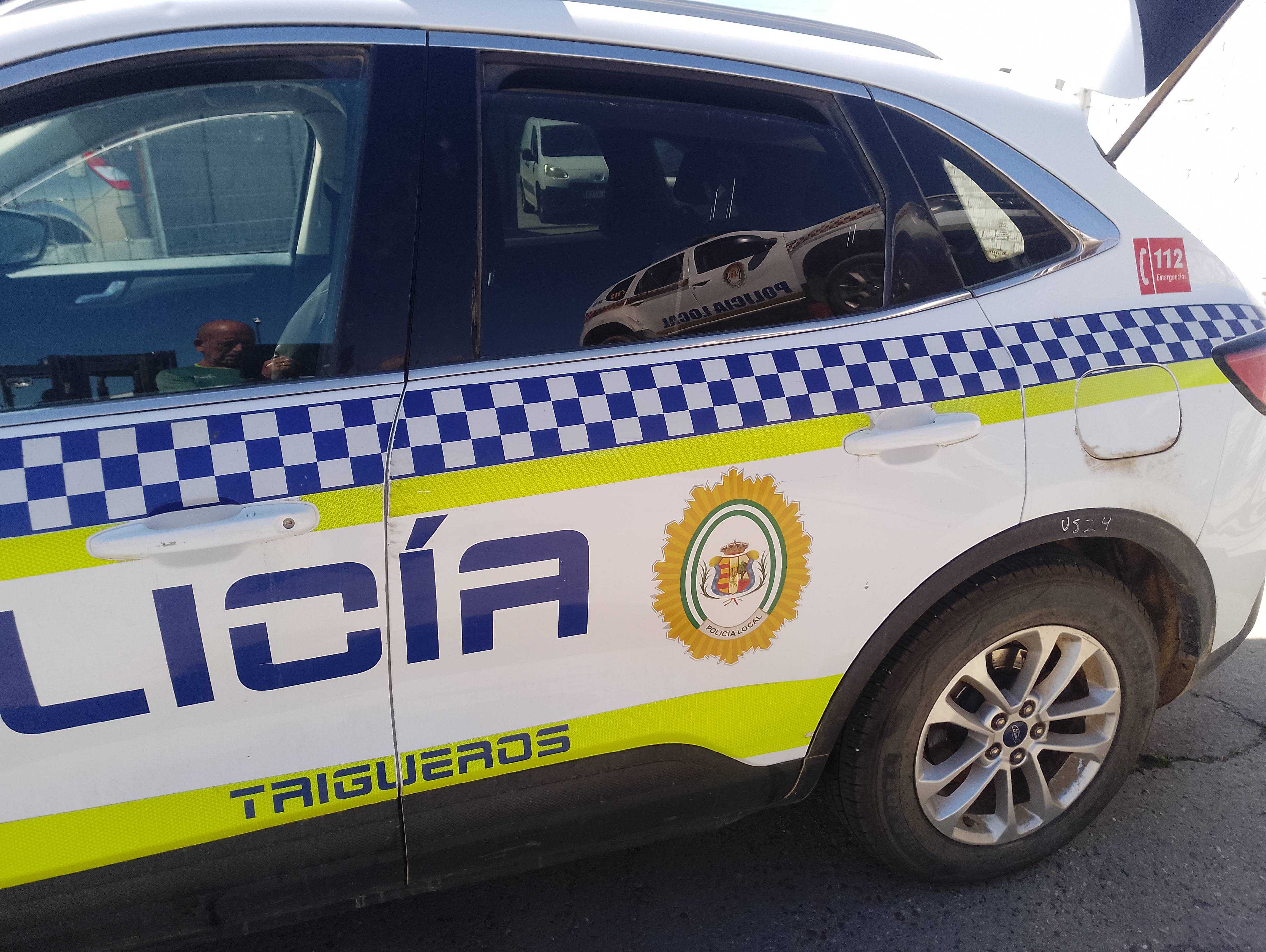 Recambio de puerta trasera izquierda para ford kuga trend referencia OEM IAM 2757992  