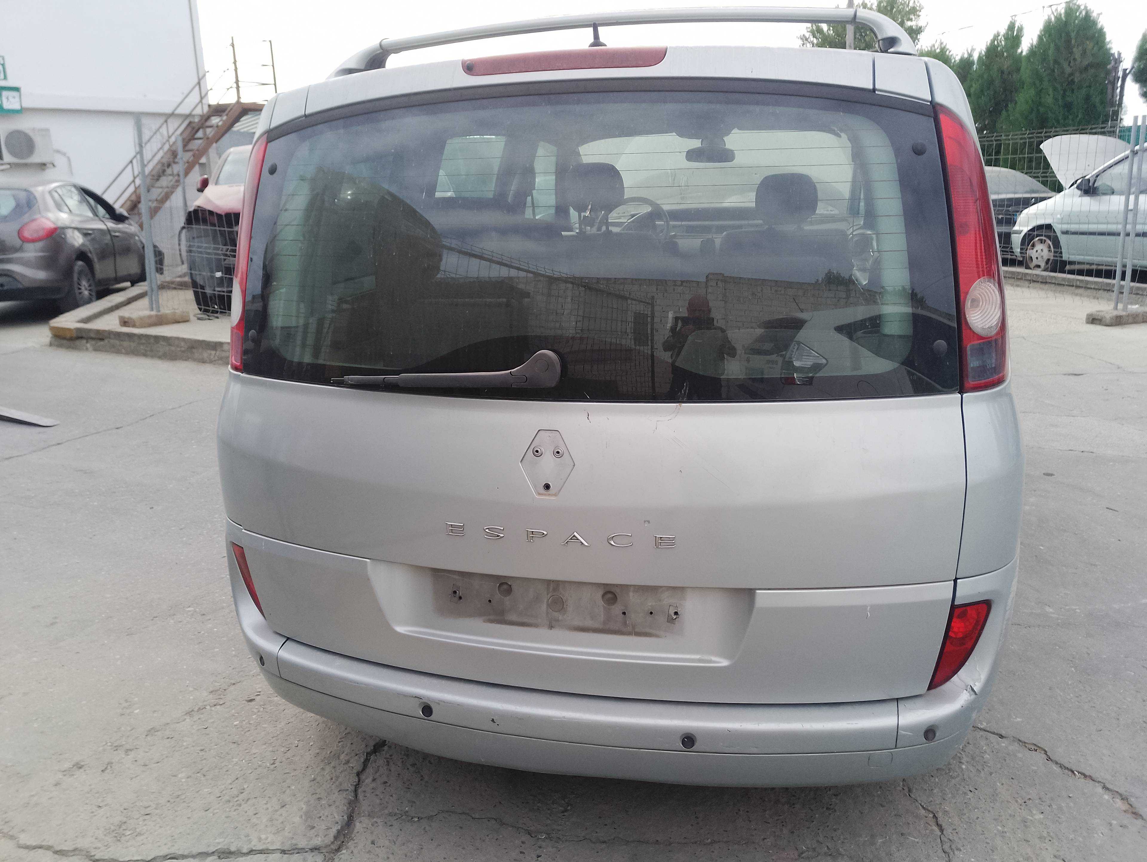 Recambio de porton trasero para renault espace iv (jk0) dynamique referencia OEM IAM   