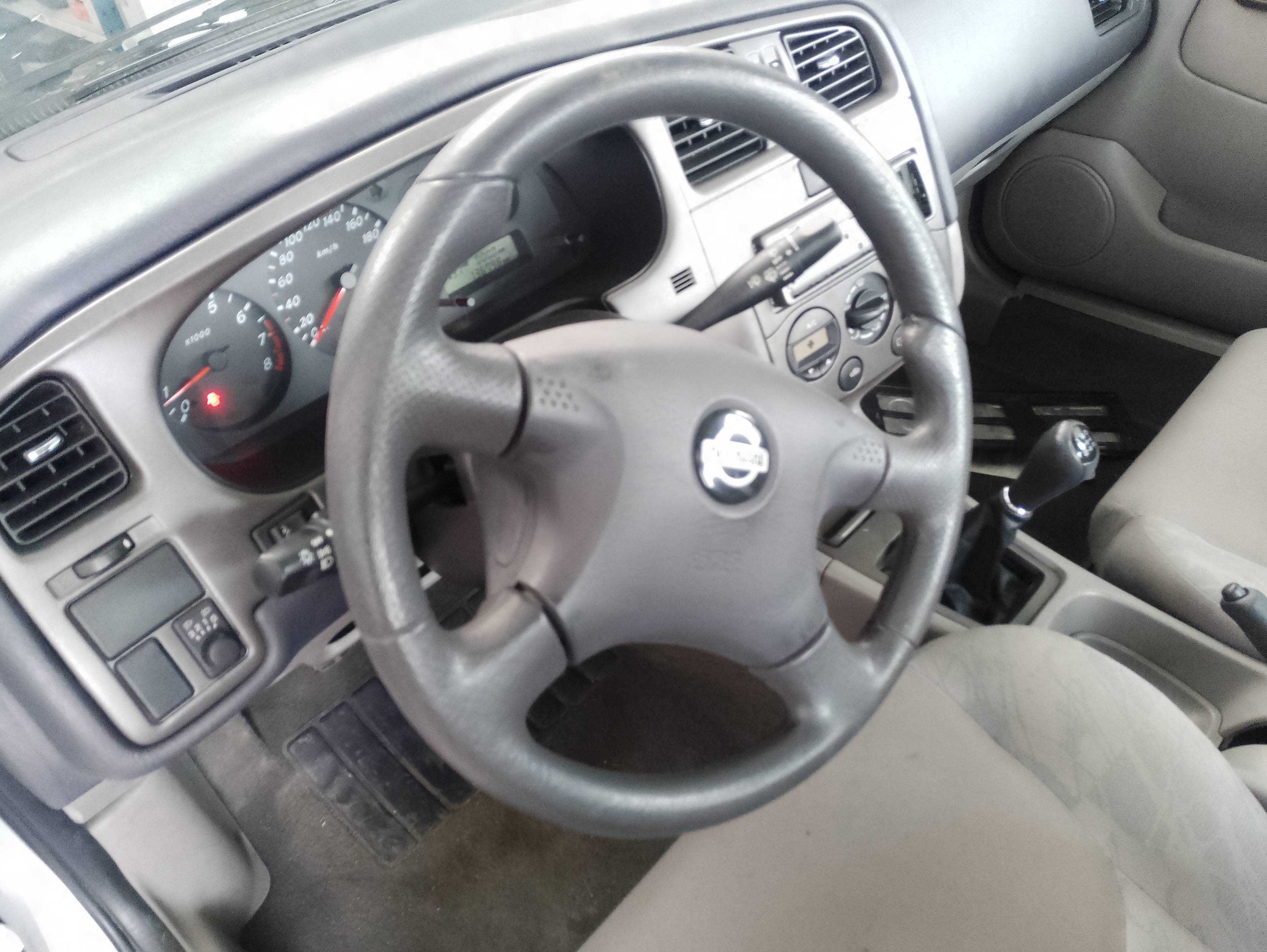 Recambio de volante para nissan primera berlina (p11) básico referencia OEM IAM   