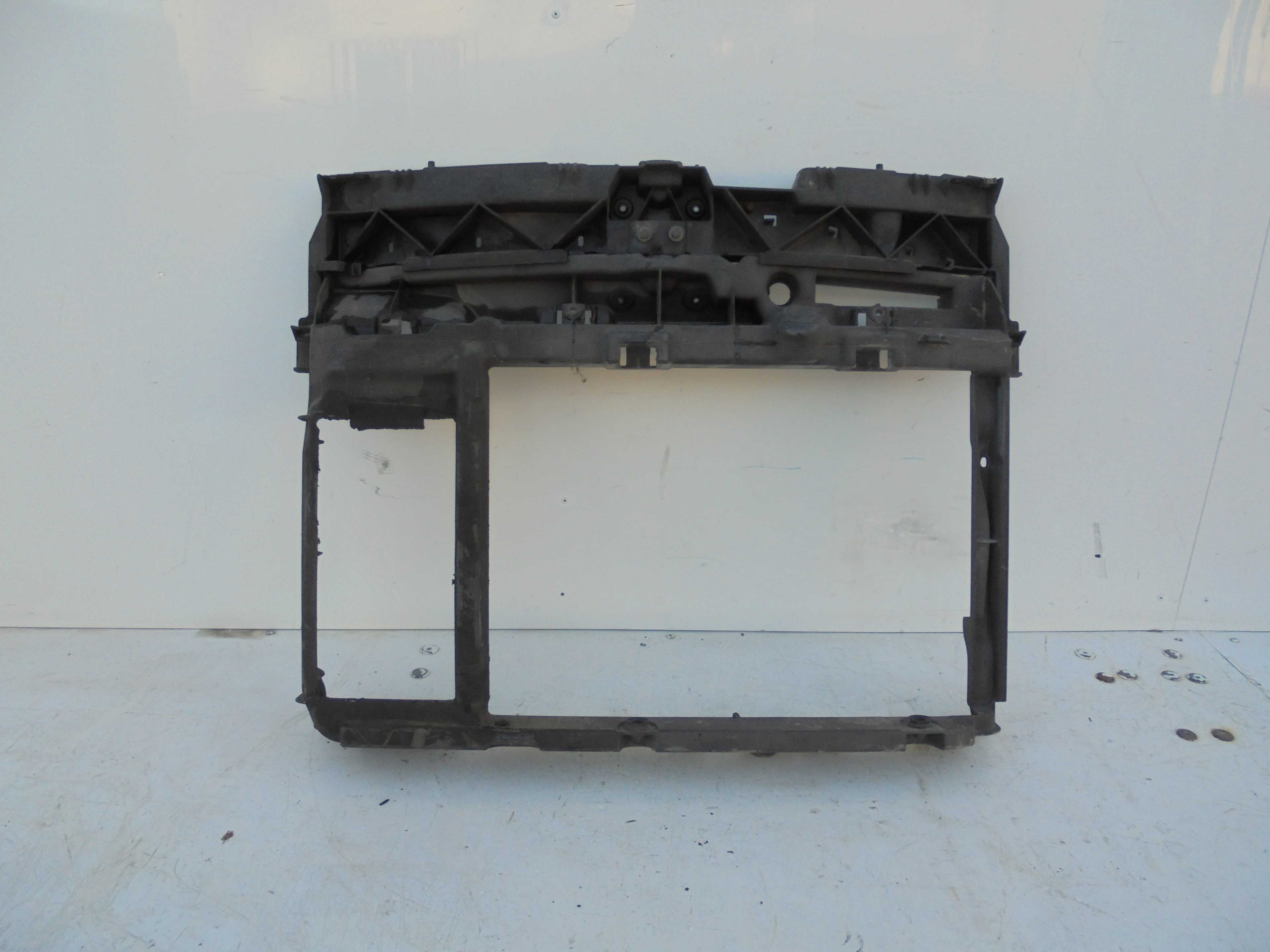 Recambio de panel frontal para citroën c3 picasso 1.6 hdi fap referencia OEM IAM   