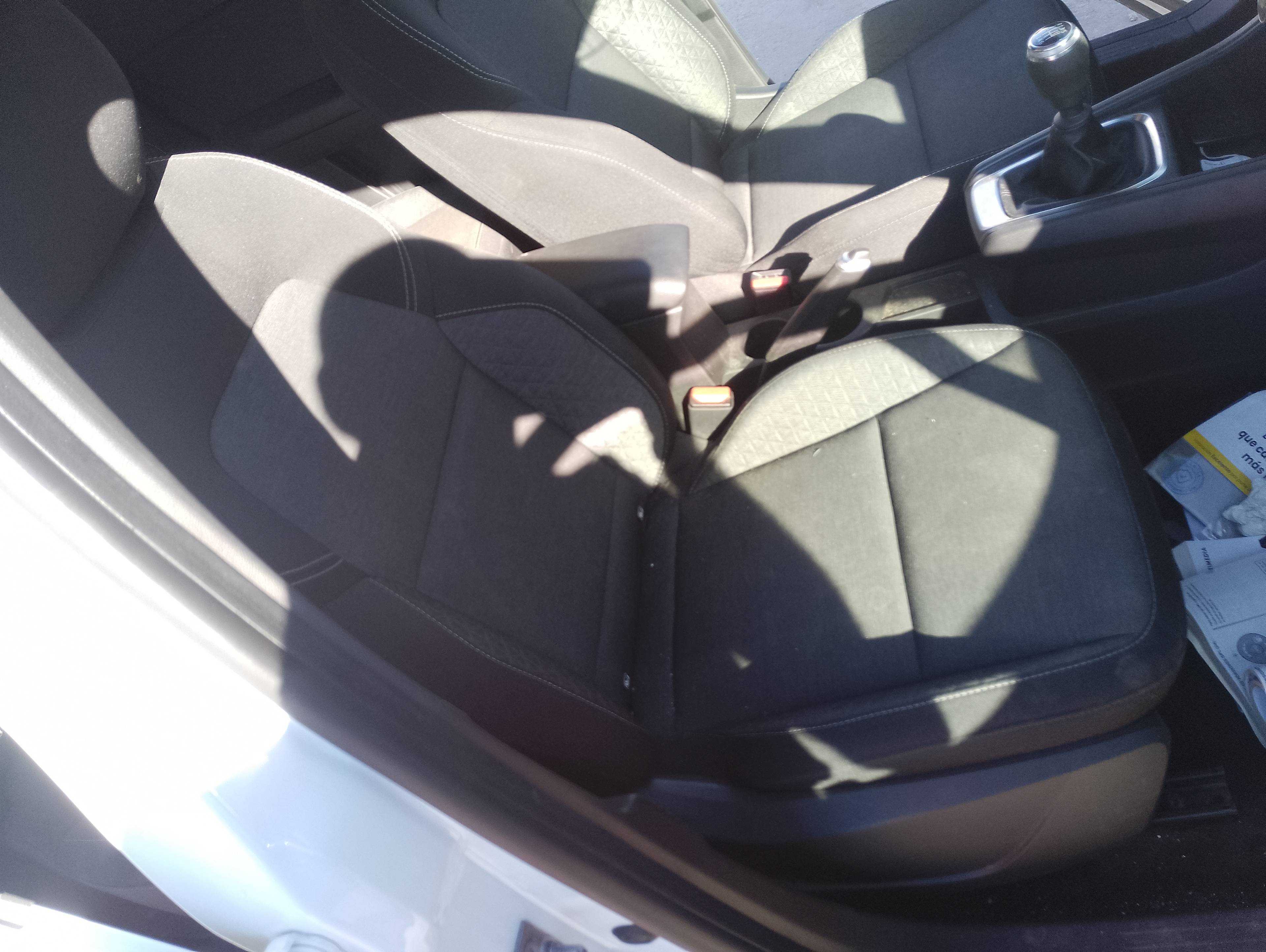 Recambio de asiento delantero derecho para renault captur ii equilibre referencia OEM IAM   