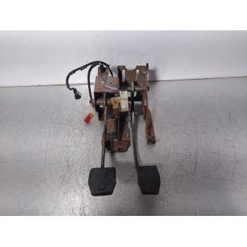 PEDAL EMBRAGUE 