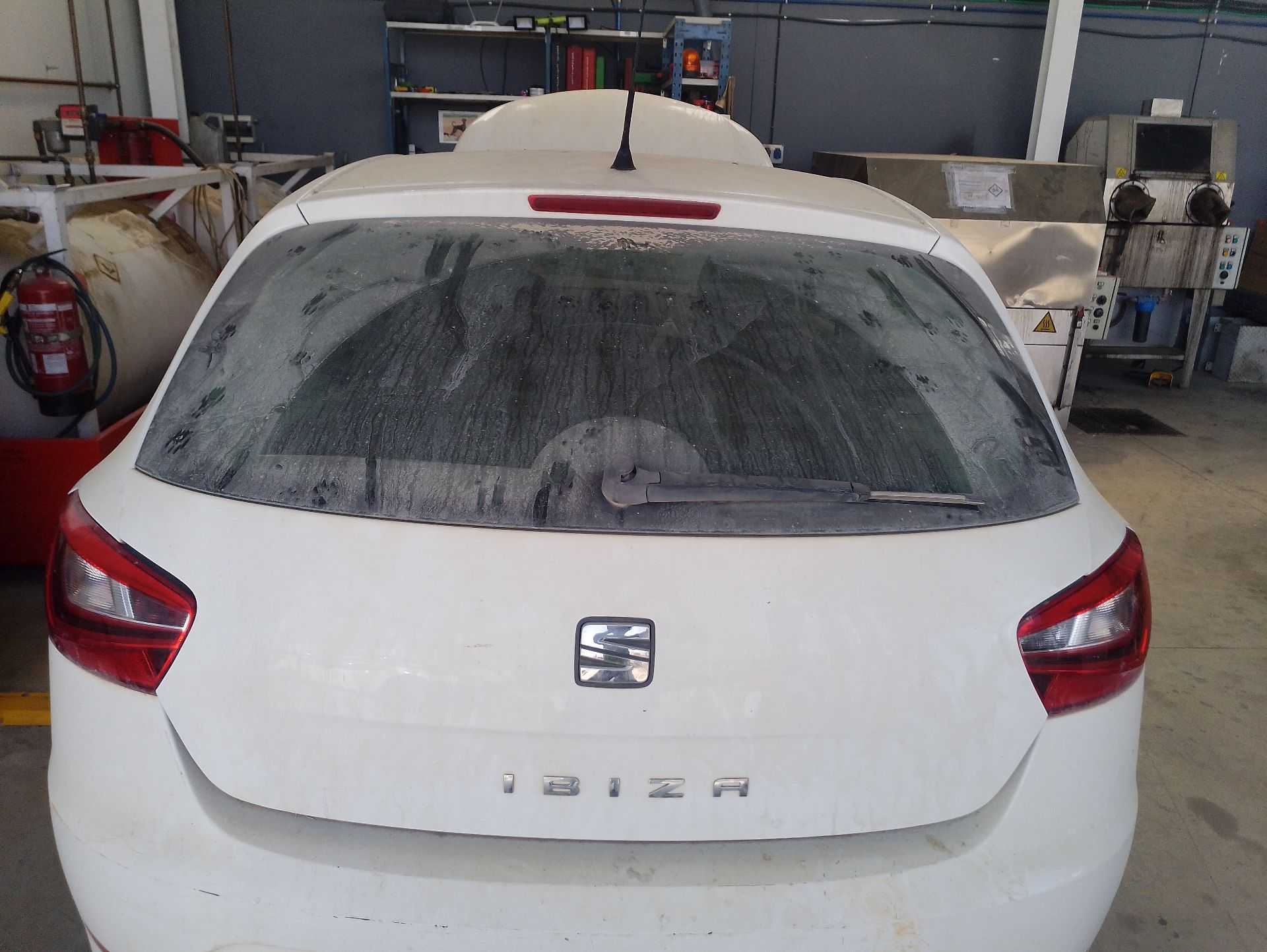 Recambio de porton trasero para seat ibiza iv (6j5, 6p1) 1.0 referencia OEM IAM 6J4827024A  