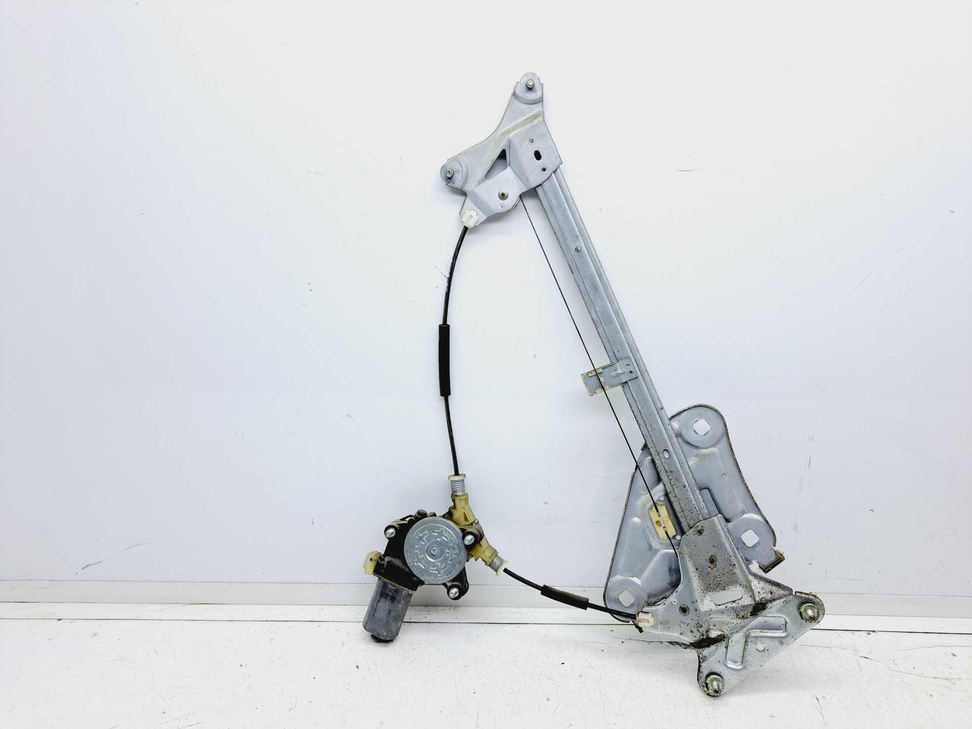 Recambio de elevalunas delantero derecho para hyundai coupe (gk) 2.0 cat referencia OEM IAM 824042C000  