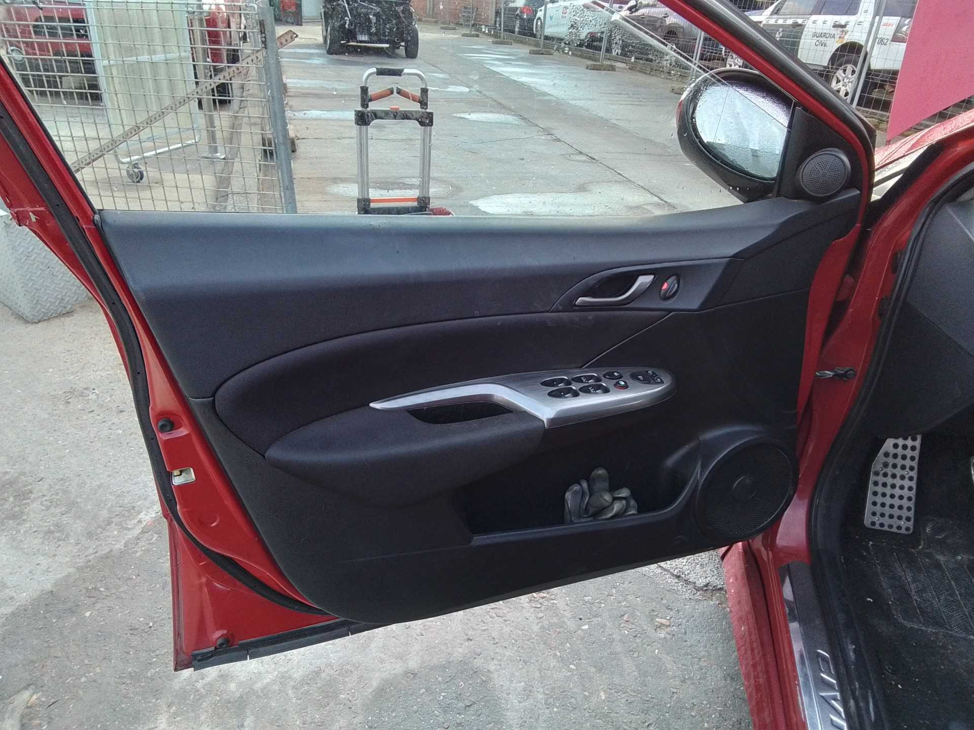 Recambio de guarnecido puerta delantera izquierda para honda civic berlina 5 (fk) 1.4 comfort referencia OEM IAM   