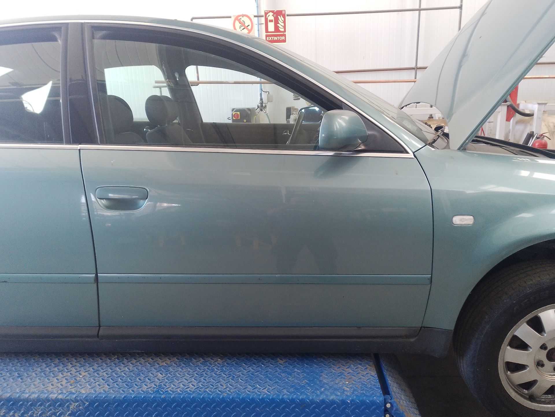 Recambio de puerta delantera derecha para audi a6 c5 (4b2, 4b4) 2.5 tdi referencia OEM IAM 4B0831052D  