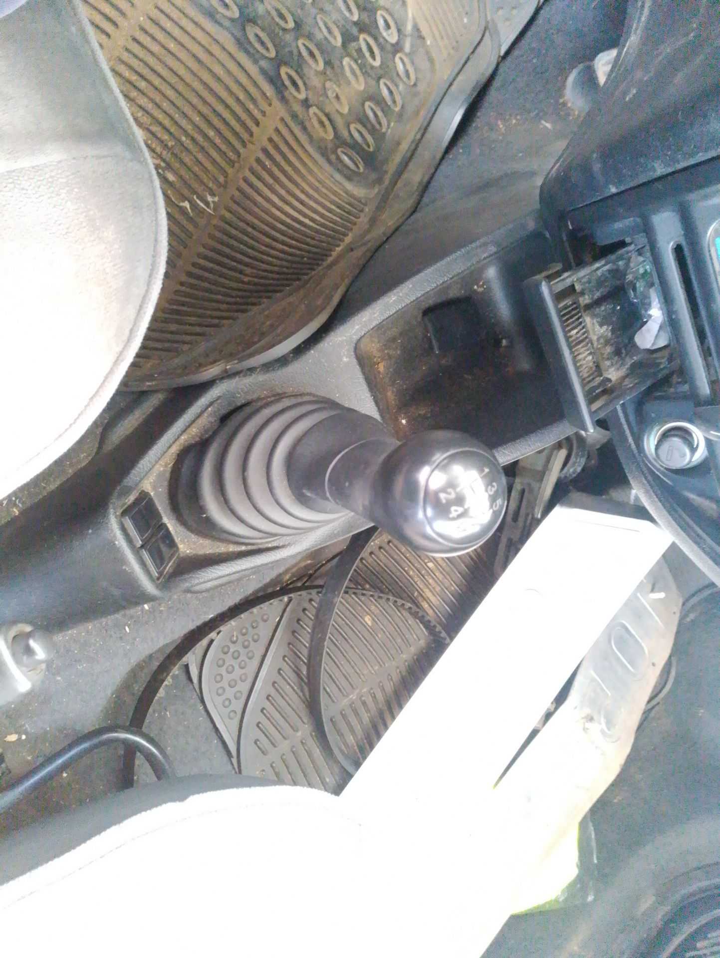 Recambio de palanca cambio para citroën saxo (s0, s1) 1.5 d referencia OEM IAM 2400A0  