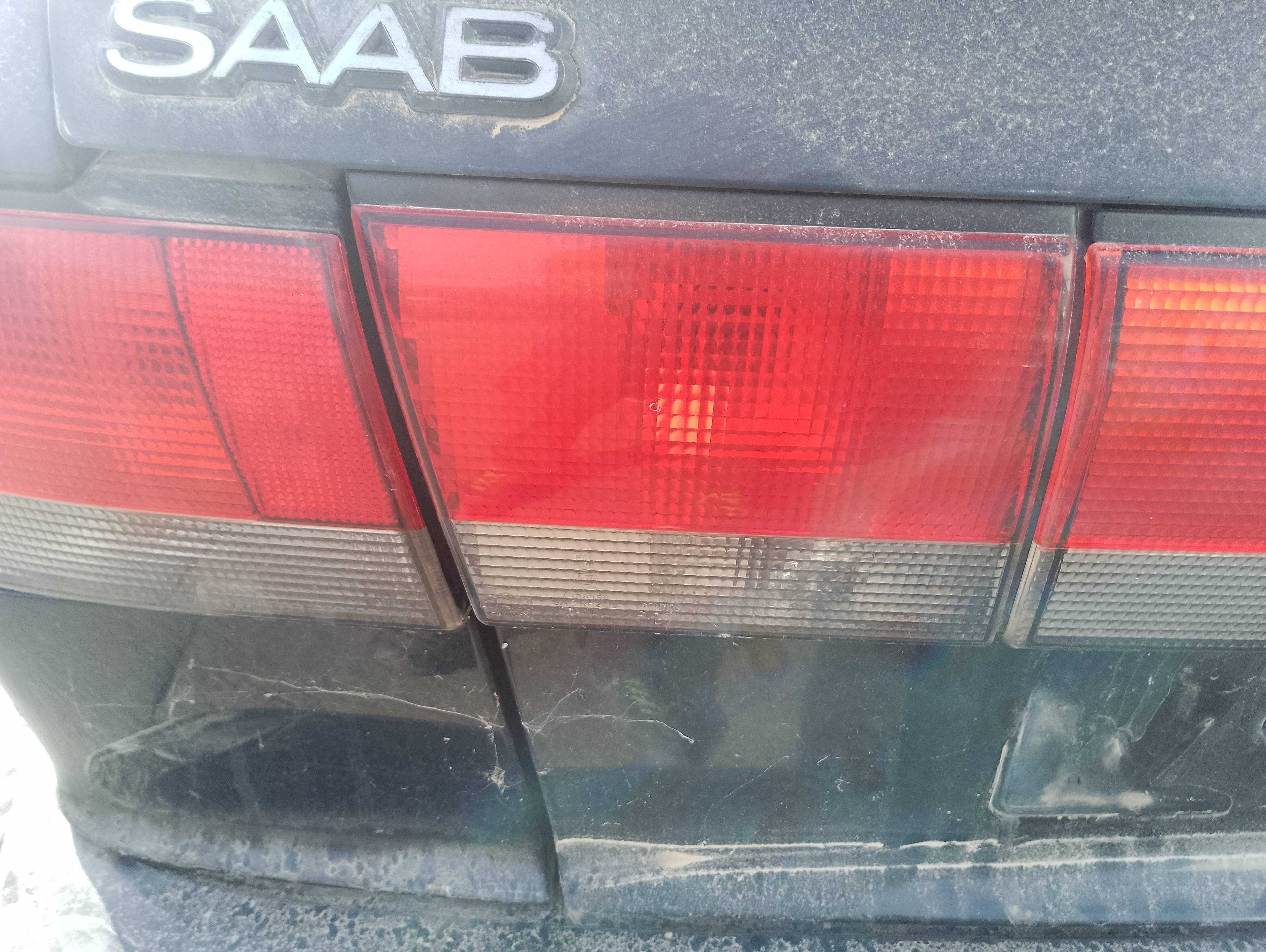 Recambio de piloto porton trasero izquierdo para saab 900 berlina 2.0 cat referencia OEM IAM   