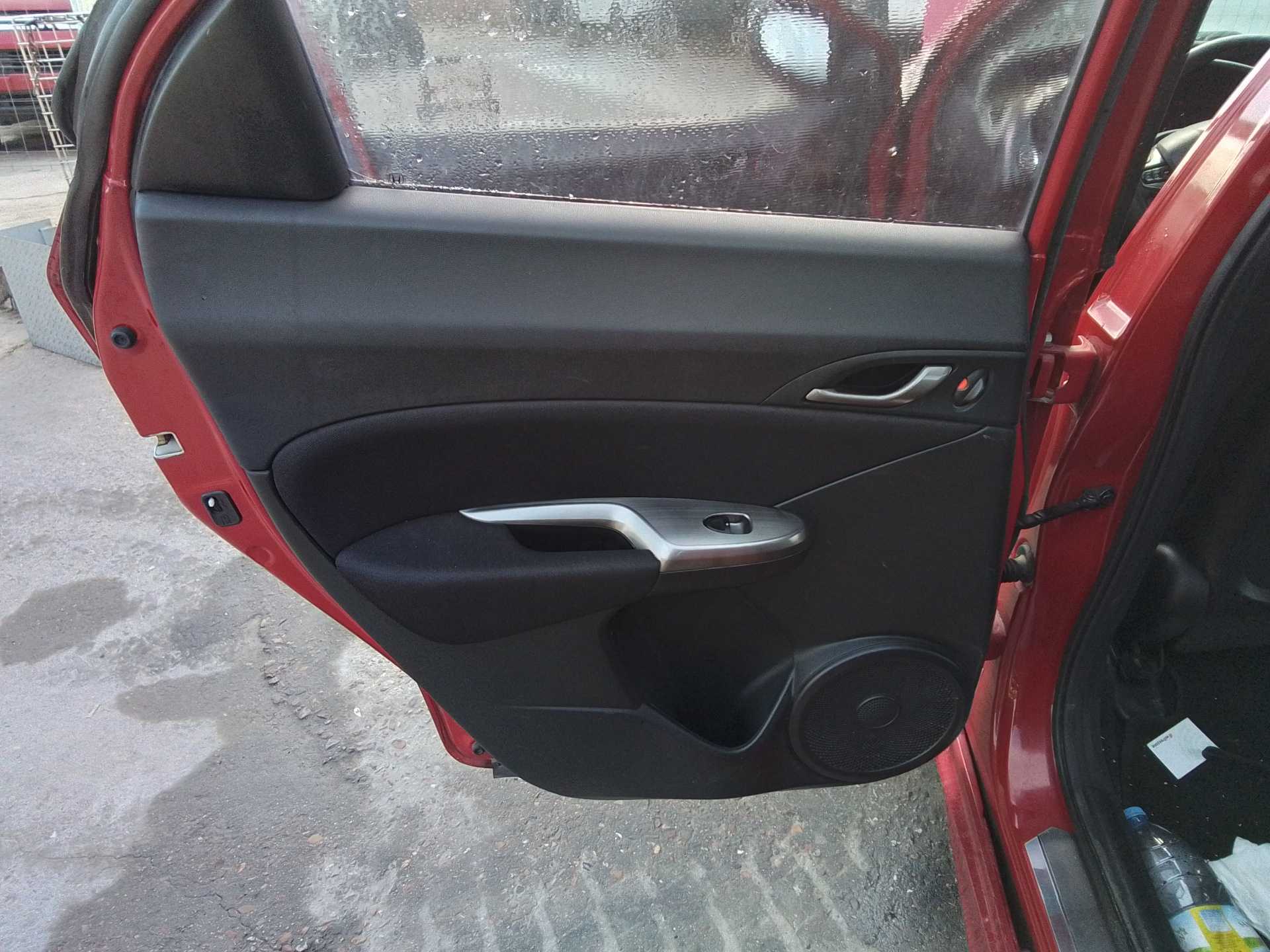Recambio de guarnecido puerta trasera izquierda para honda civic berlina 5 (fk) 1.4 comfort referencia OEM IAM   